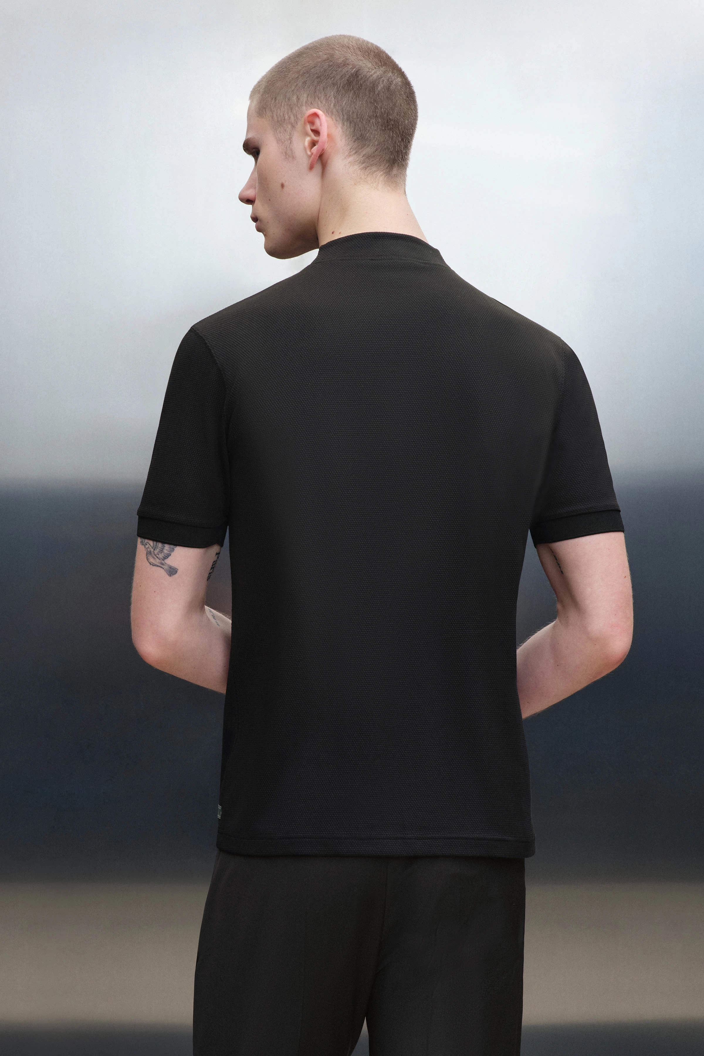 DUSTIN - piquee t-shirt in cotton mix - men - black - Rückansicht