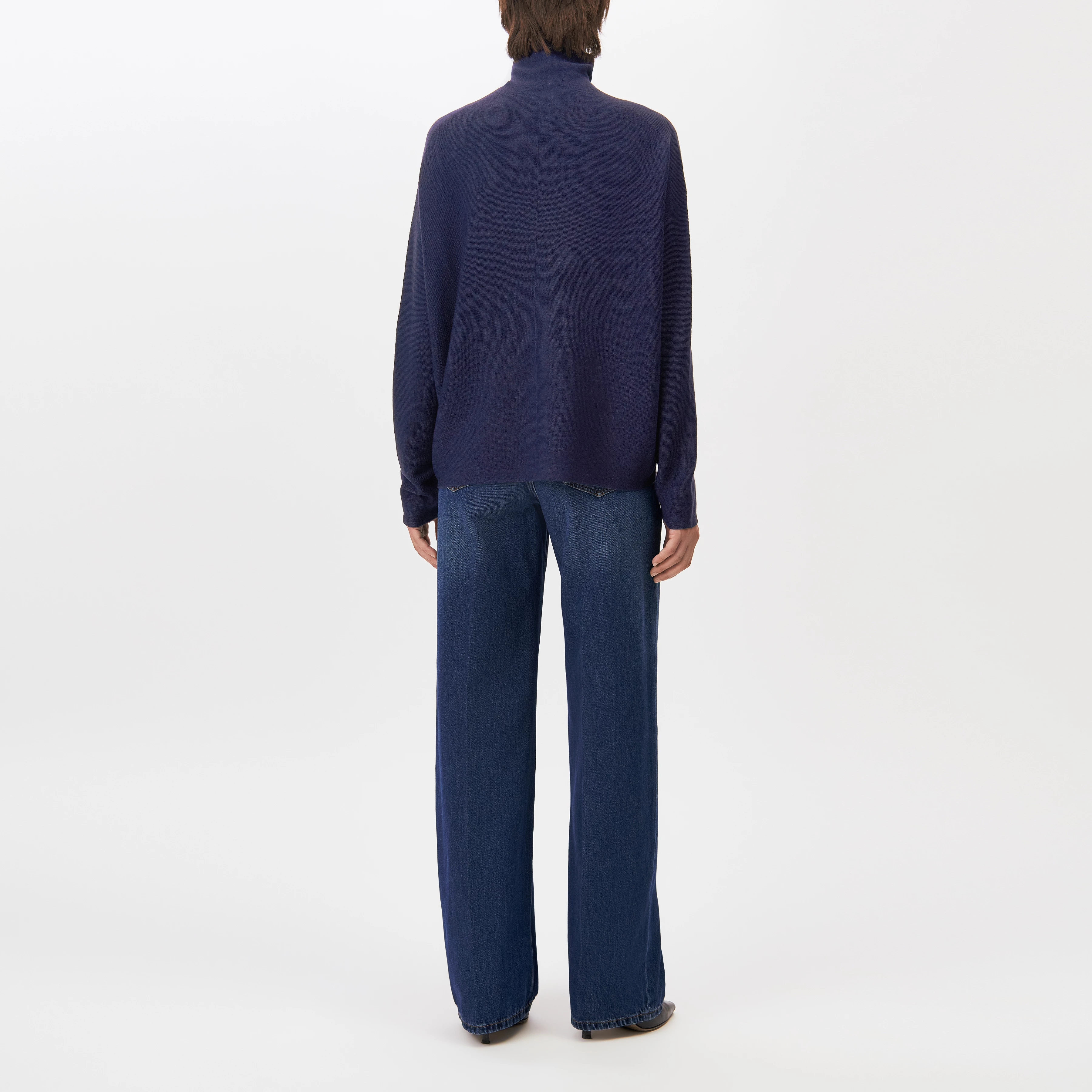 LIORA - Egg-shape turtleneck jumper in 100% merino wool - women - blue - Rückansicht