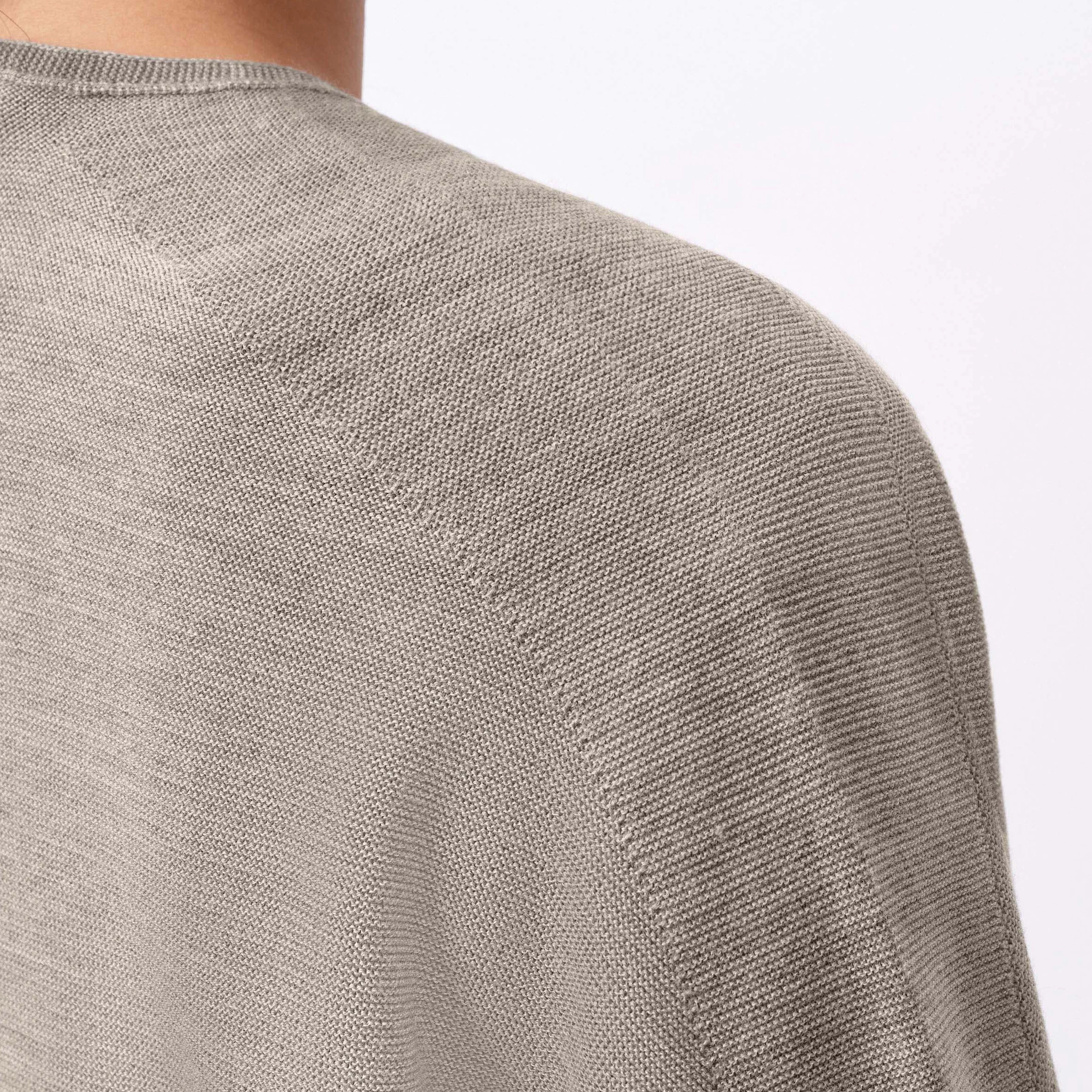 MIRALA - Cardigan en laine mérinos - women - beige - Seitenansicht