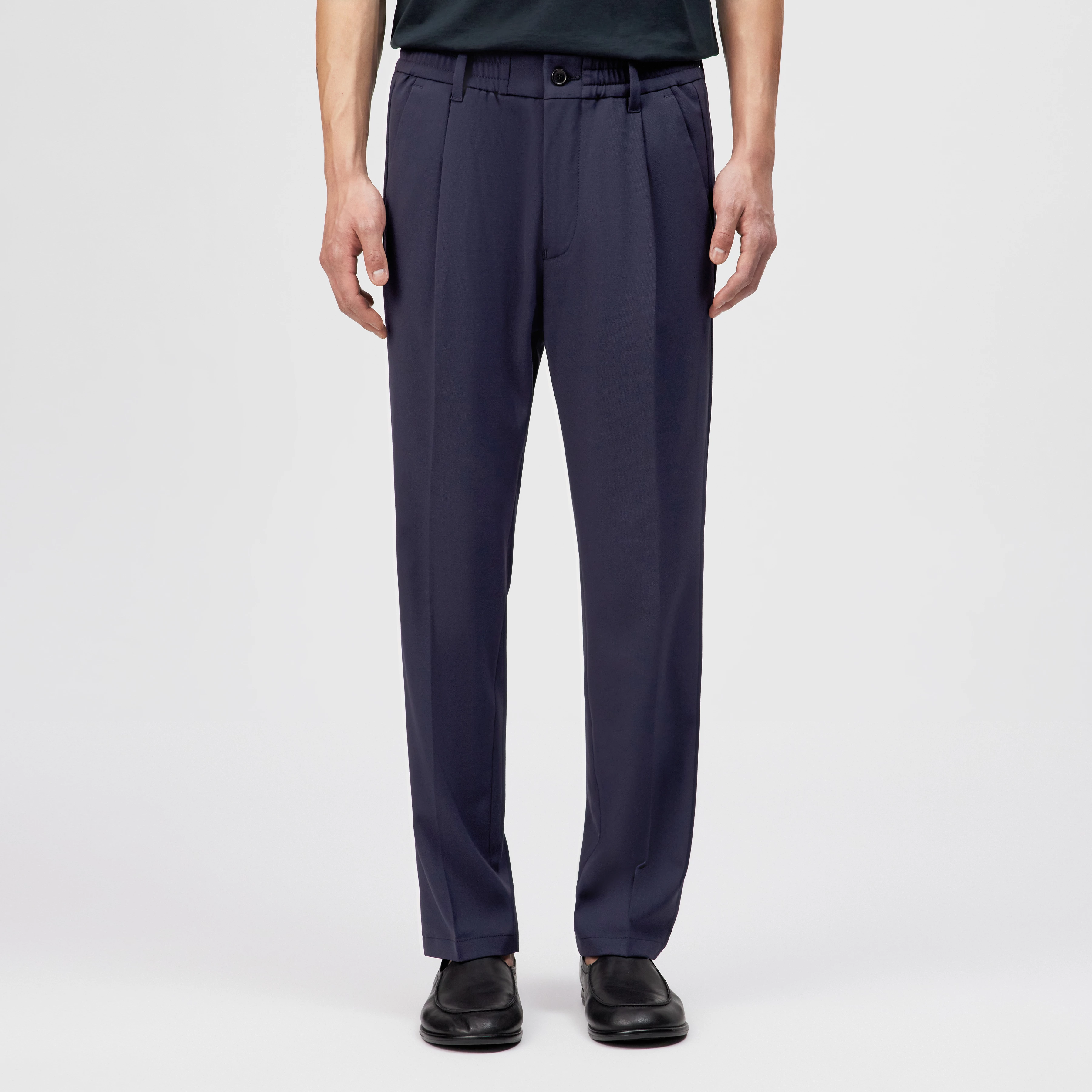 CHASY_RGLR - Pantalon décontracté à pince en gabardine - men - bleu - Frontansicht