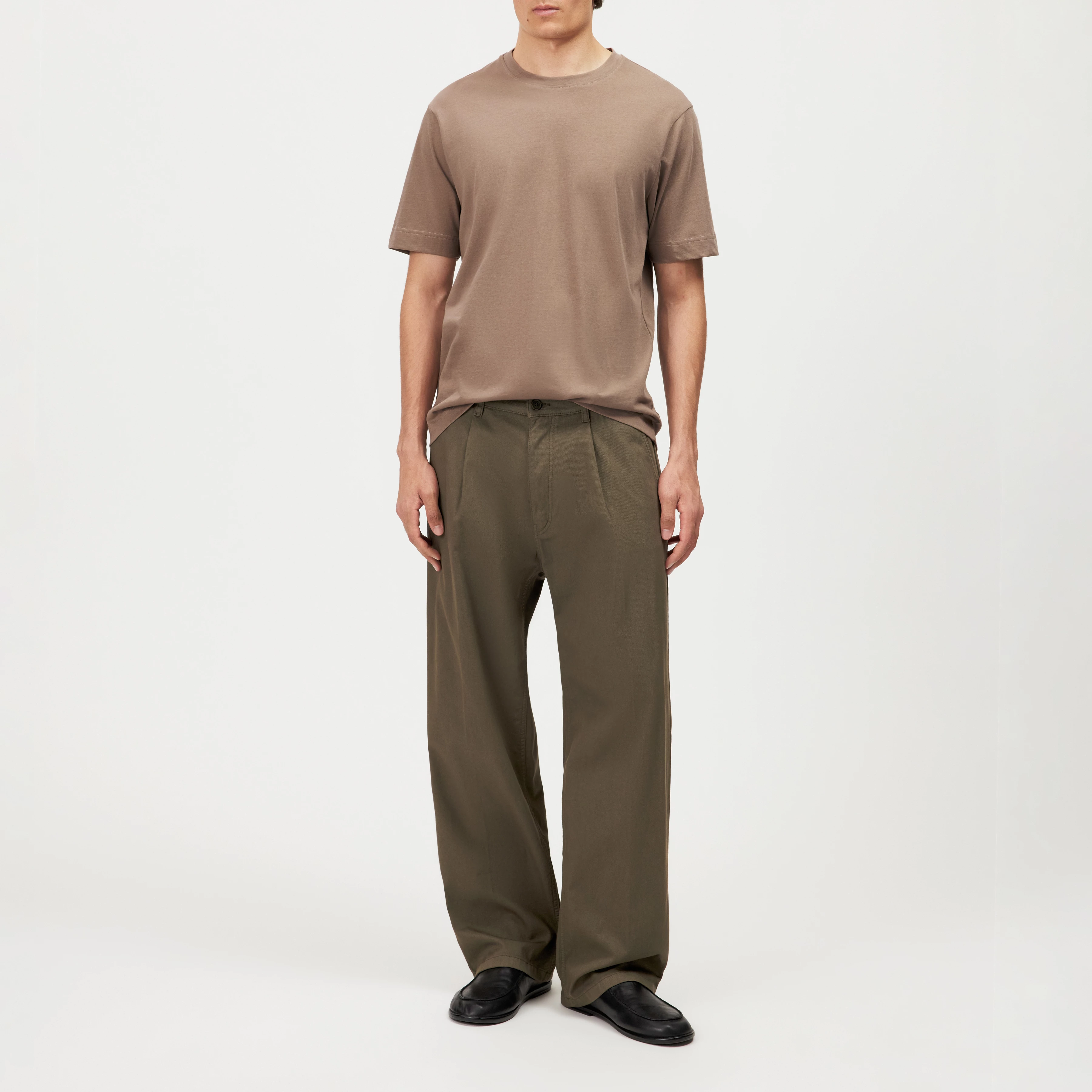 RAPHAEL - T-shirt in pure cotton - men - brown - Ganzkörper-Frontansicht