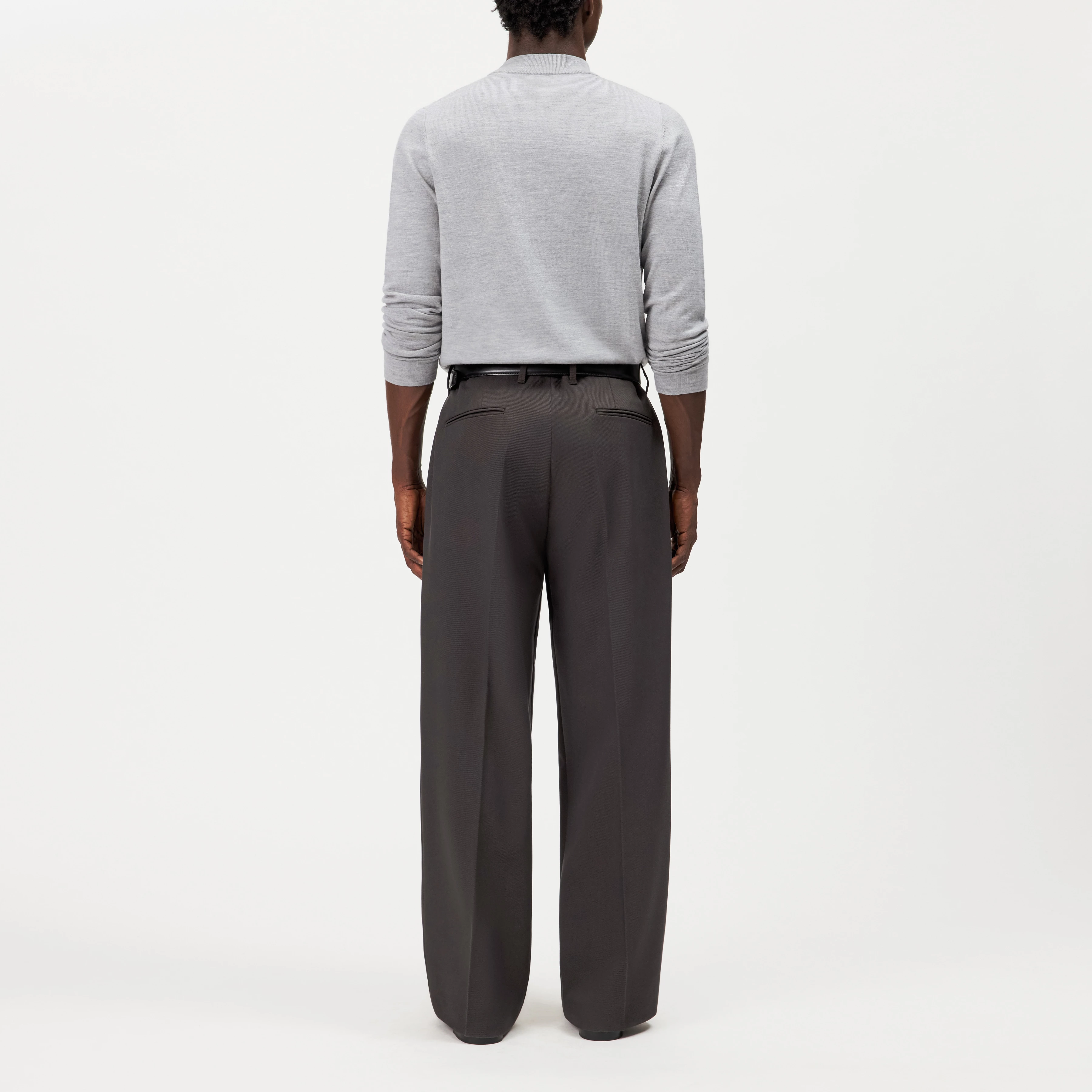 ARWON - Fitted turtleneck jumper in pure Merino wool - men - grey - Rückansicht