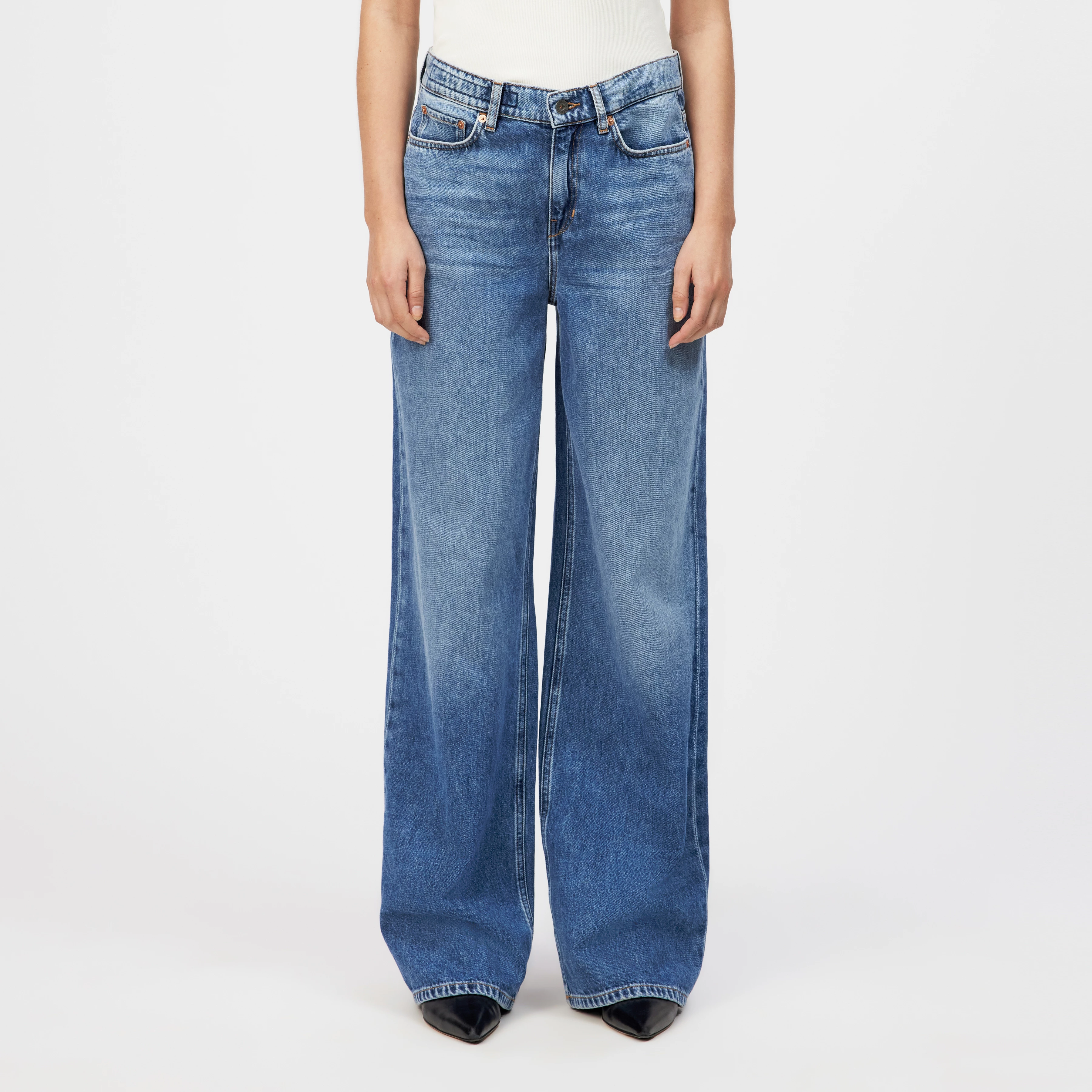 FLUNG - Mid-Waist Jeans - Damen - blau - Frontansicht