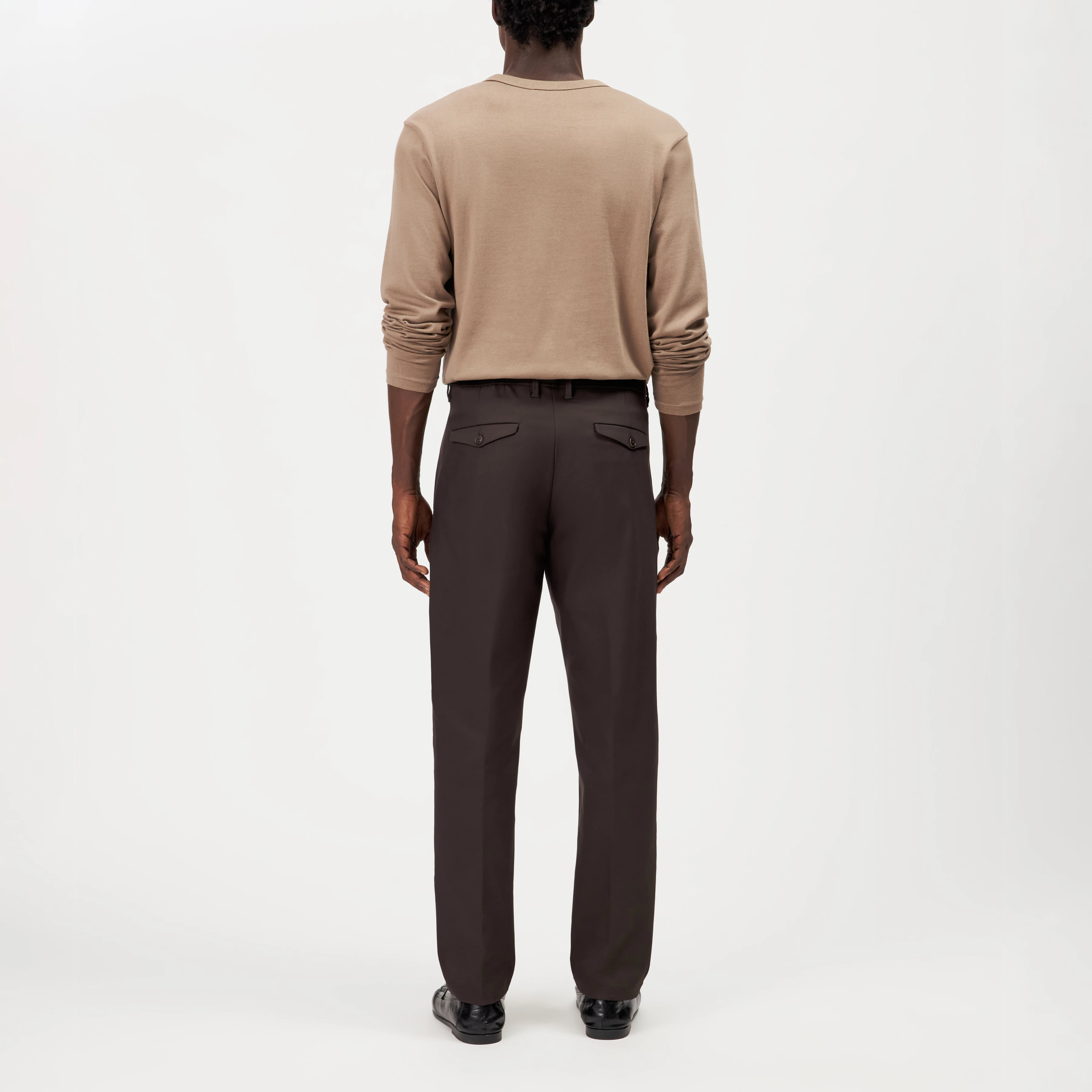 DEVYN - Hose mit D-Ring Detail in Technostretch-Satin - Herren - braun - Rückansicht