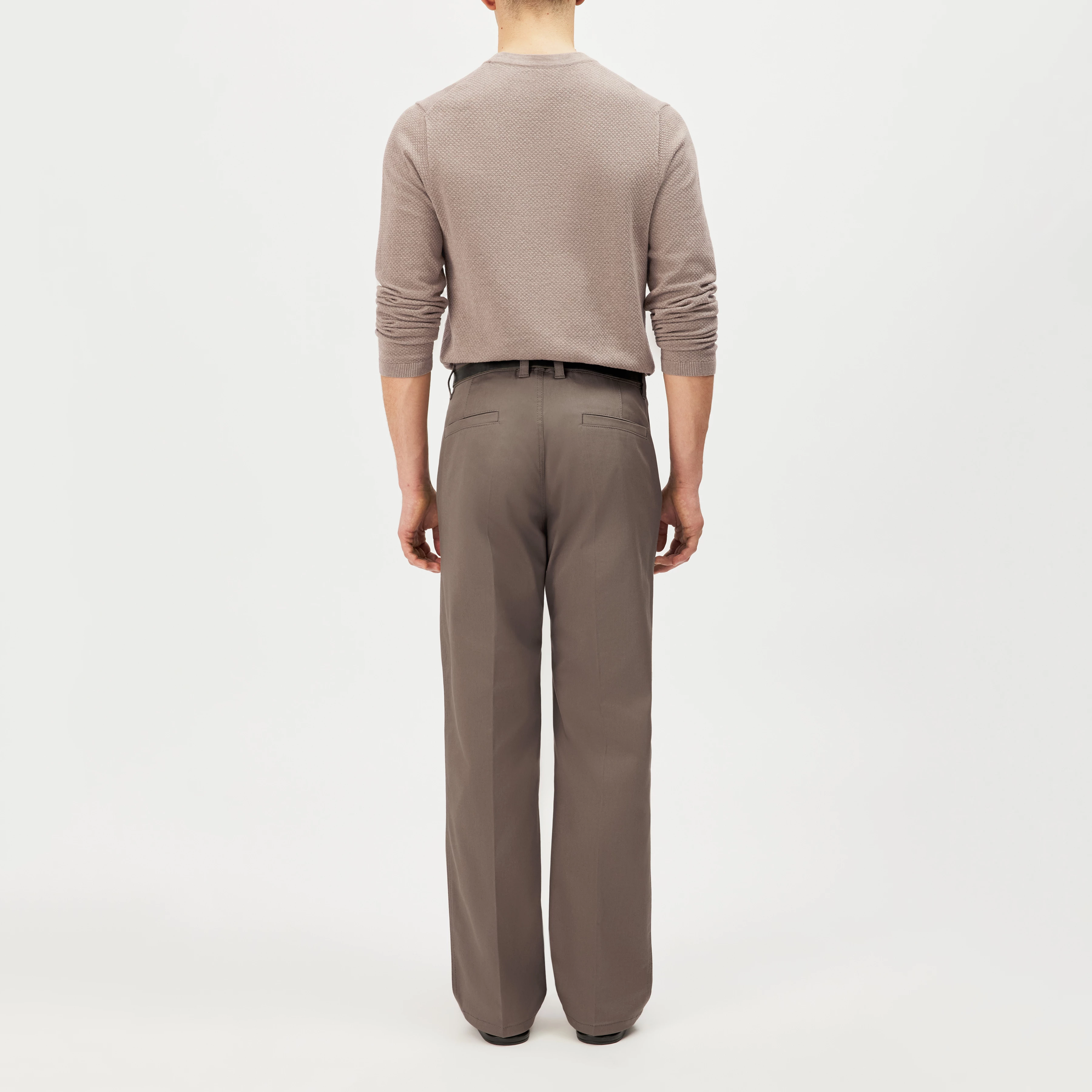 TAVIC - Modern chinos in cotton gabardine - men - brown - Rückansicht