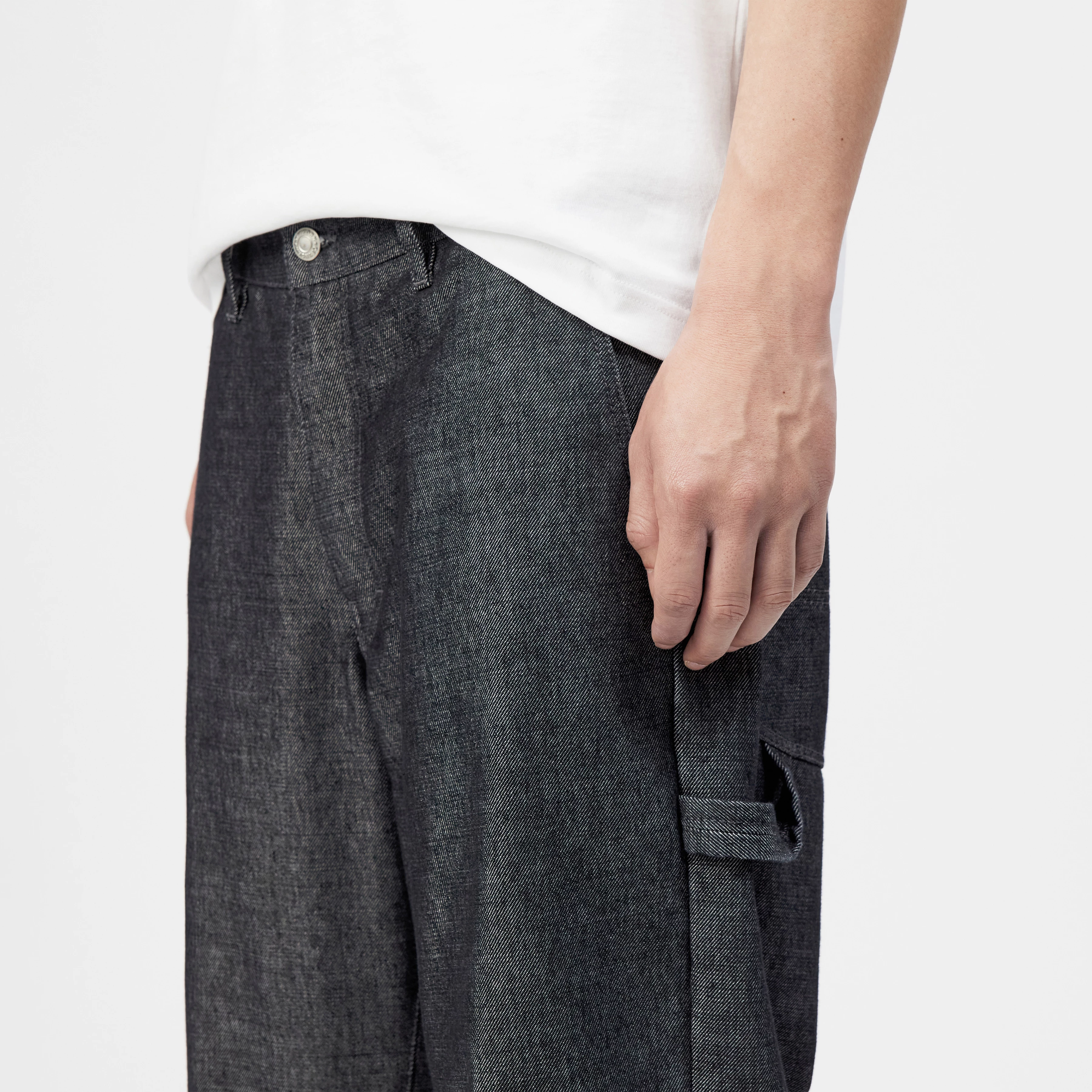 GONAGO - Utility Hose in Raw-Denim-Look - Herren - blau - Detailansicht am Model