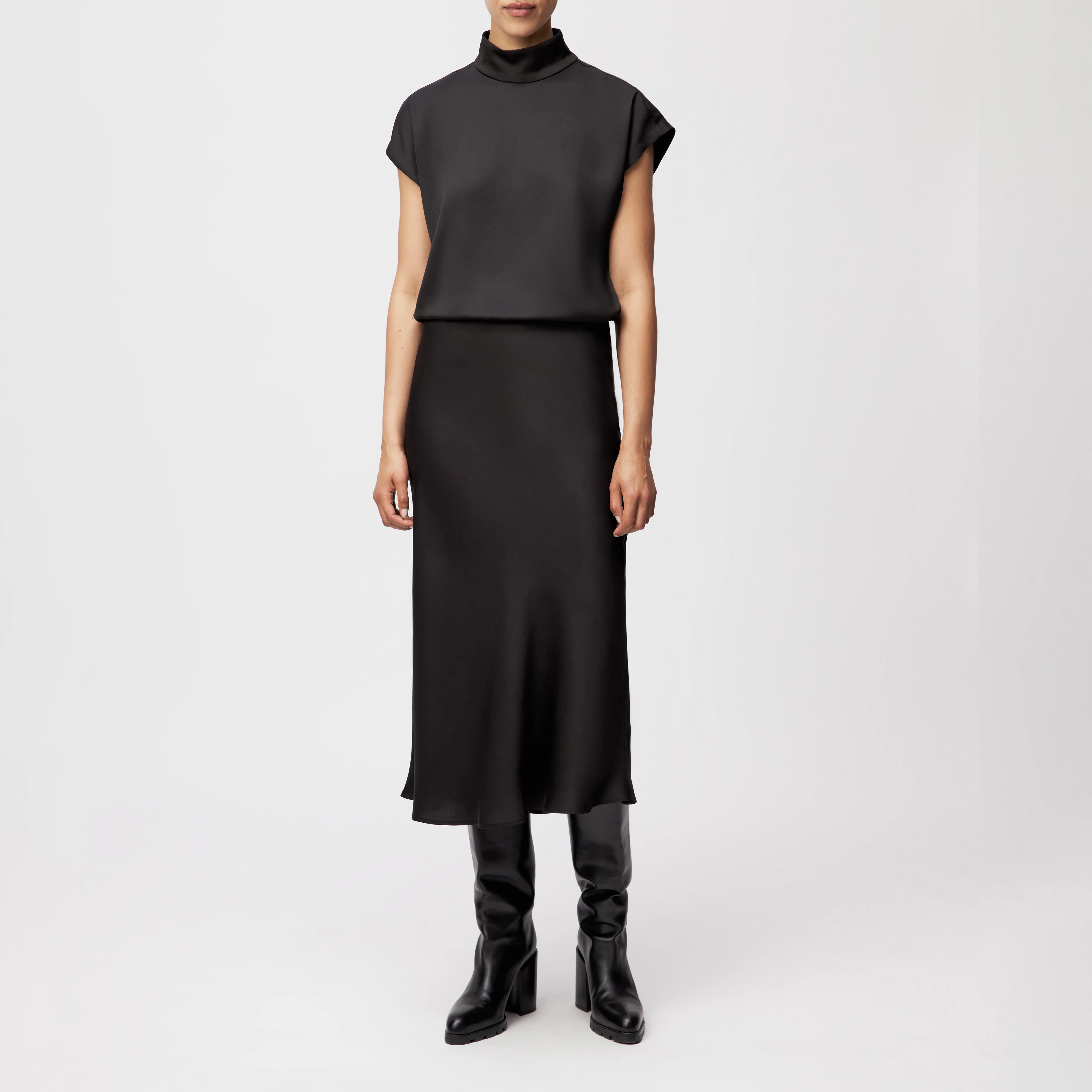 URA - Slip-Skirt in Midilänge in Satin - Damen - braun - Ganzkörper-Frontansicht