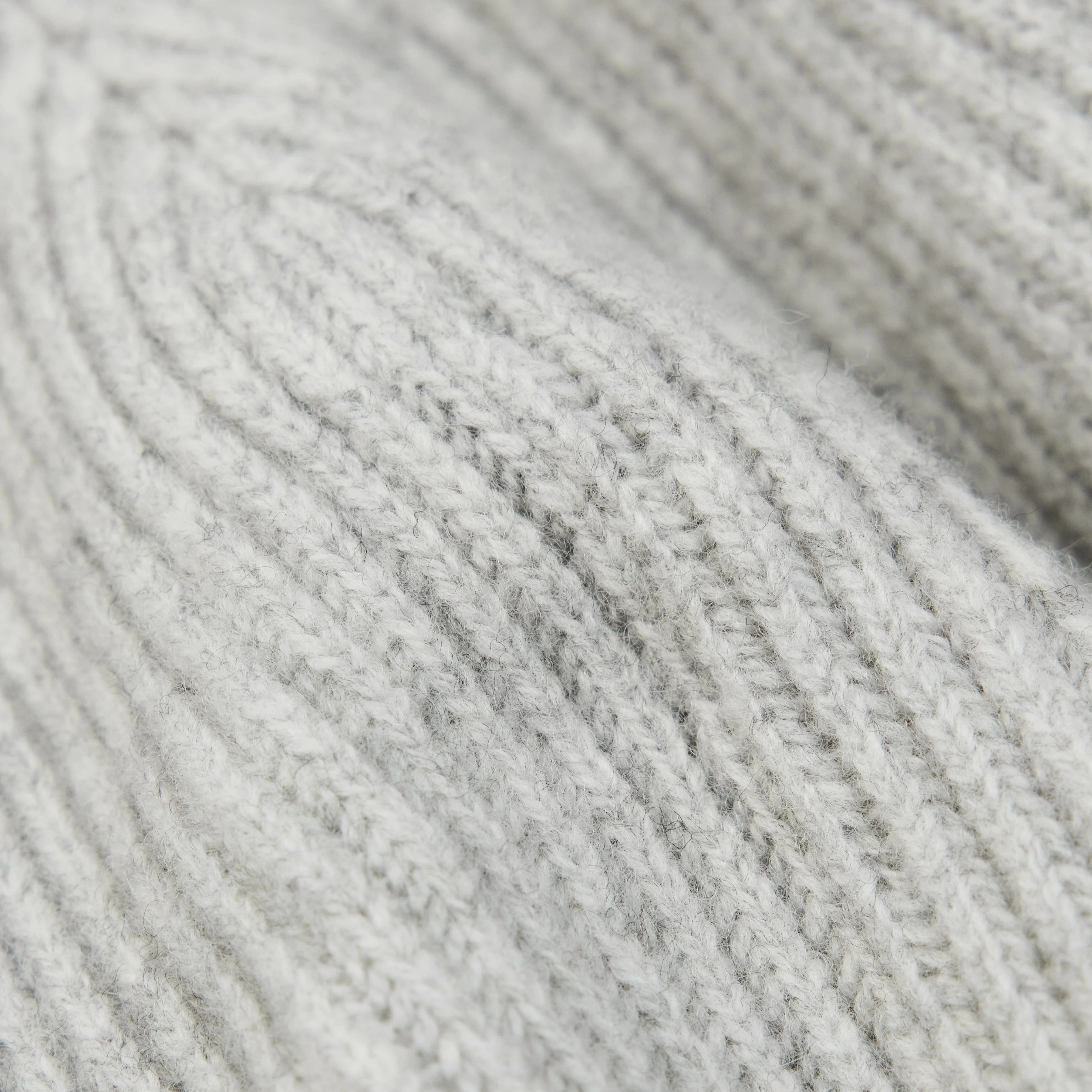 NEREA_3 - Beanie in Schurwolle - Unisex - grau - Materialbild (B2C)