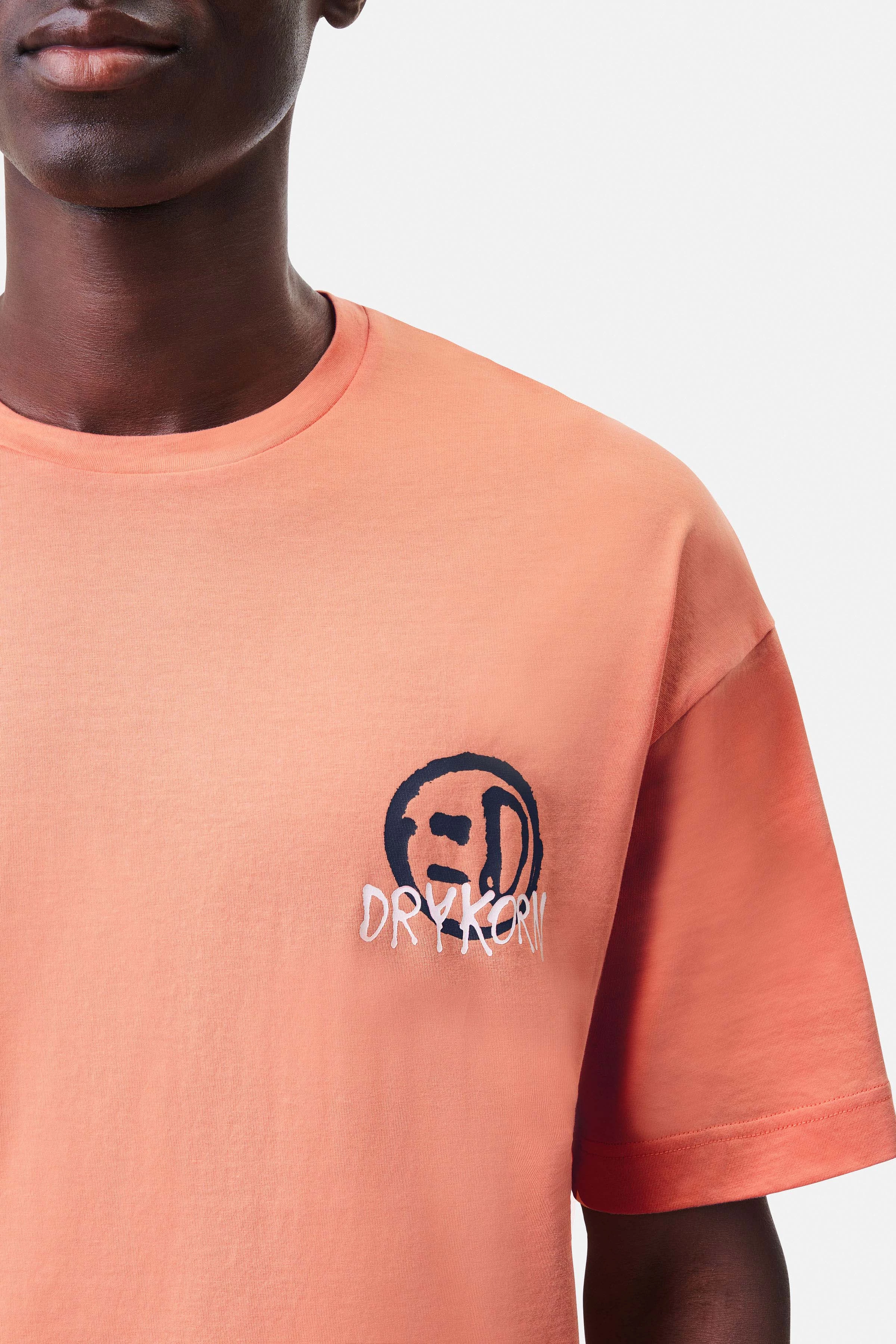 ANAYO_GD - relaxed fit t-shirt in cotton jersey - men - orange - Seitenansicht