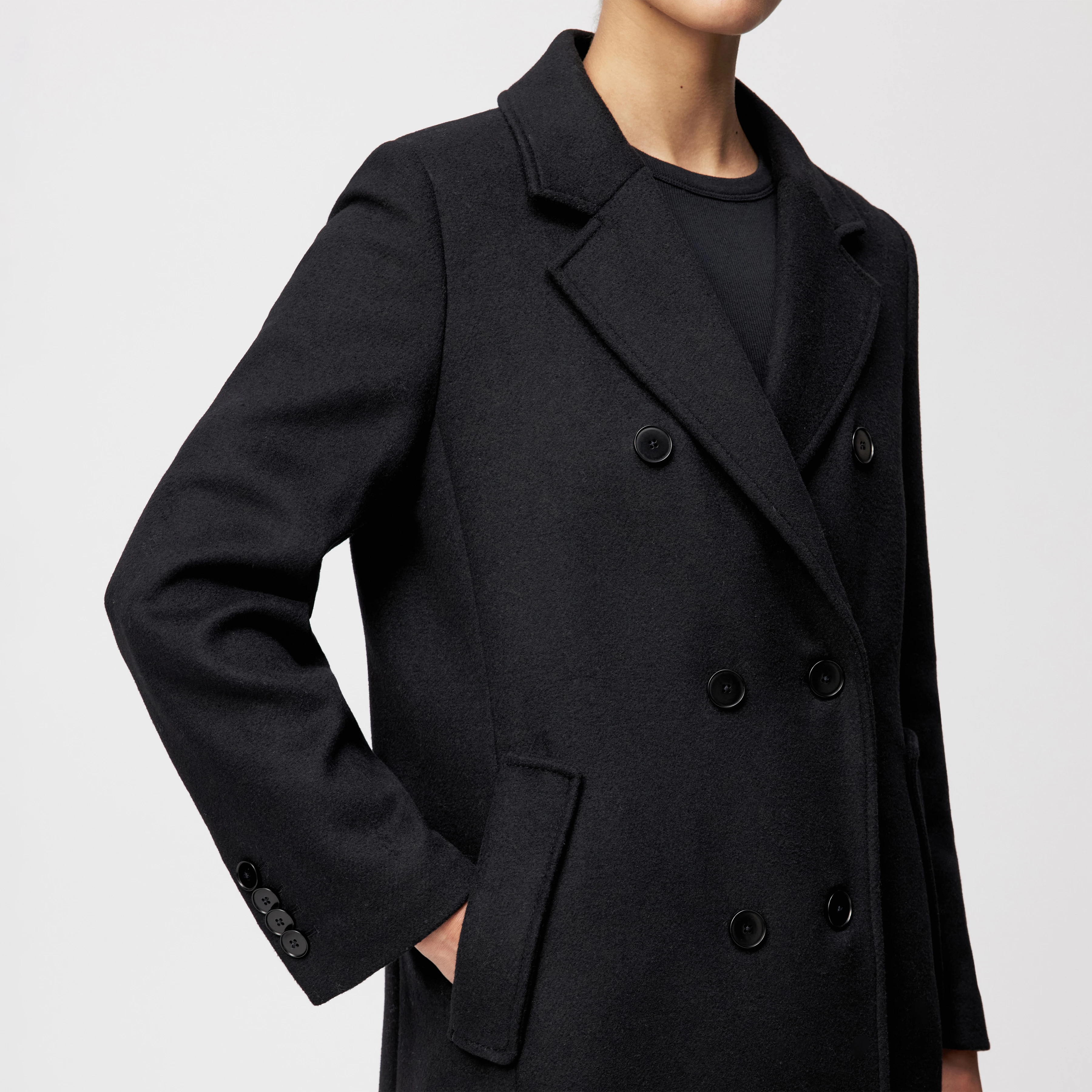 BRAMCOTE - Klassischer Blazermantel in Flanell - Damen - schwarz - Detailansicht am Model