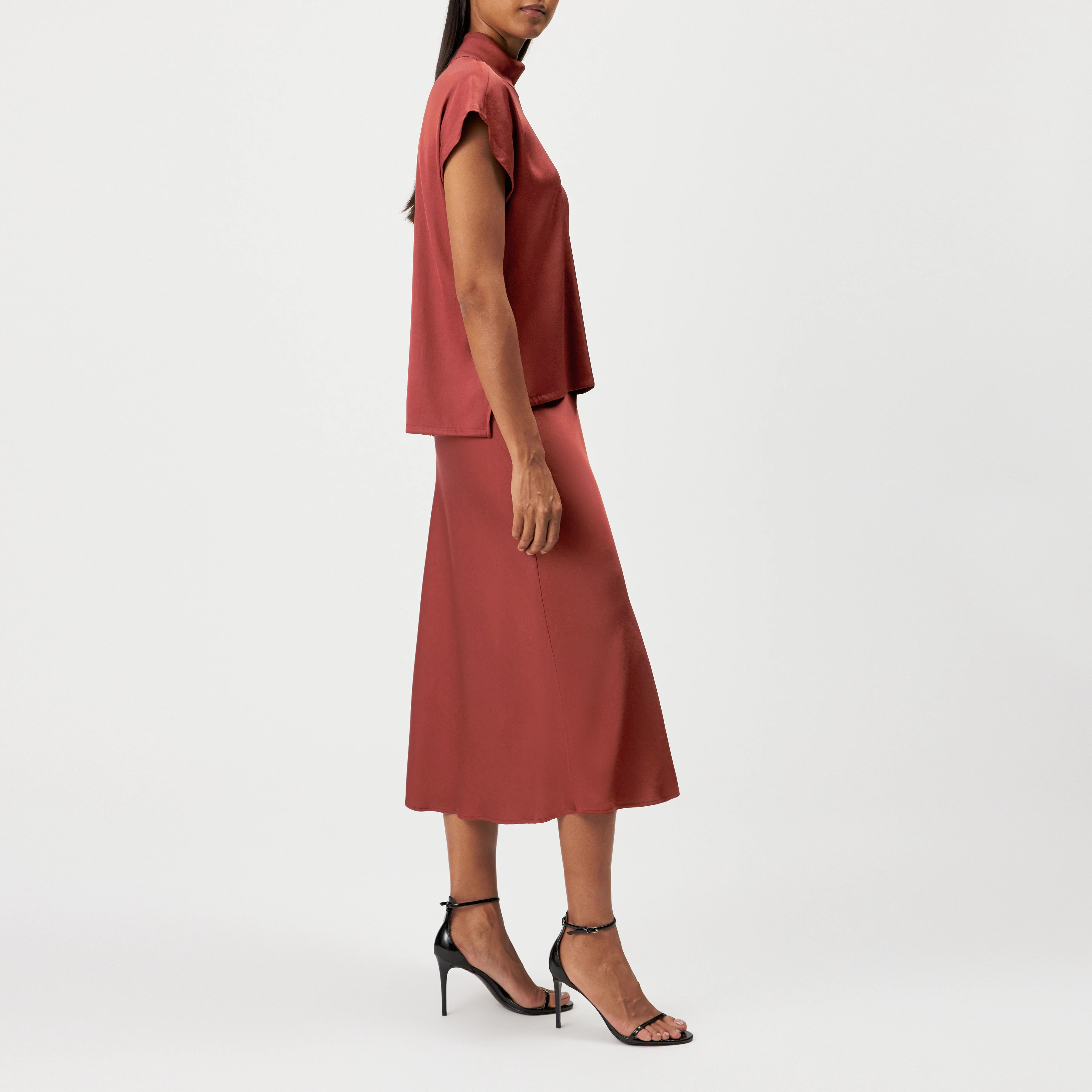 ALARIA_1 - Shirt blouse with stand-up collar in satin - women - red - Seitenansicht