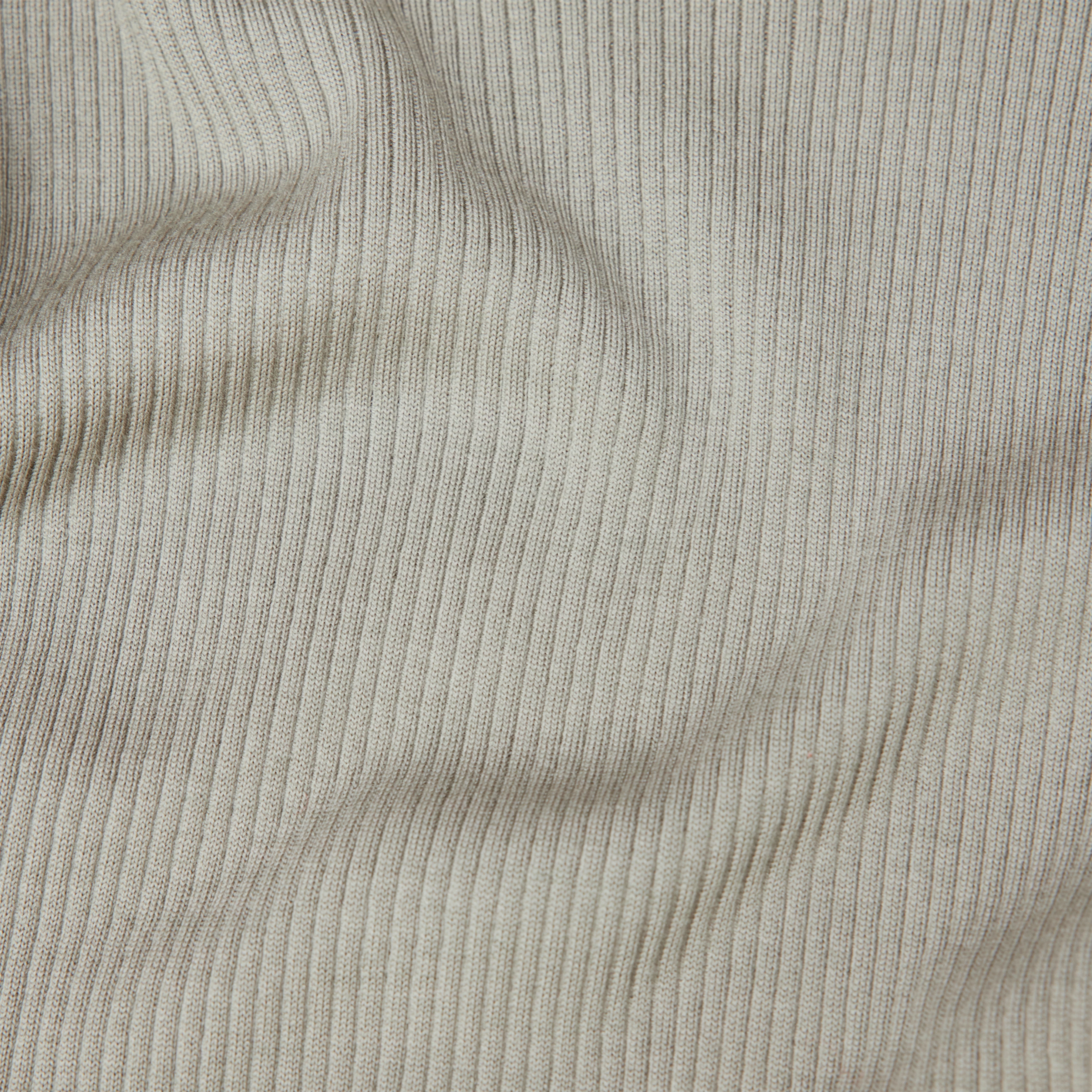 INARI - Rollkragenpullover in fließendem Wollmix - Damen - beige - Materialbild (B2C)