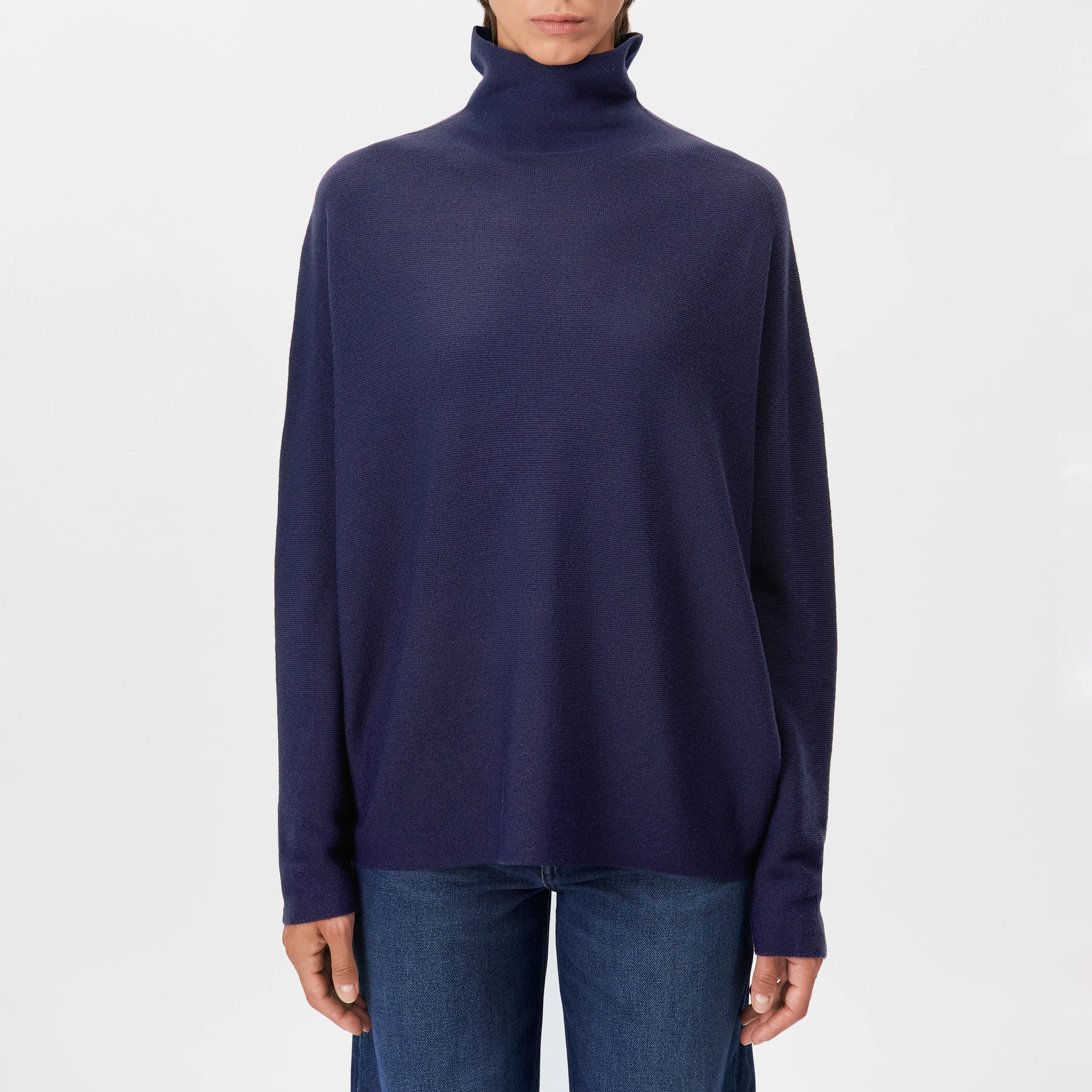 LIORA - Egg-shape turtleneck jumper in 100% merino wool - women - blue - Frontansicht