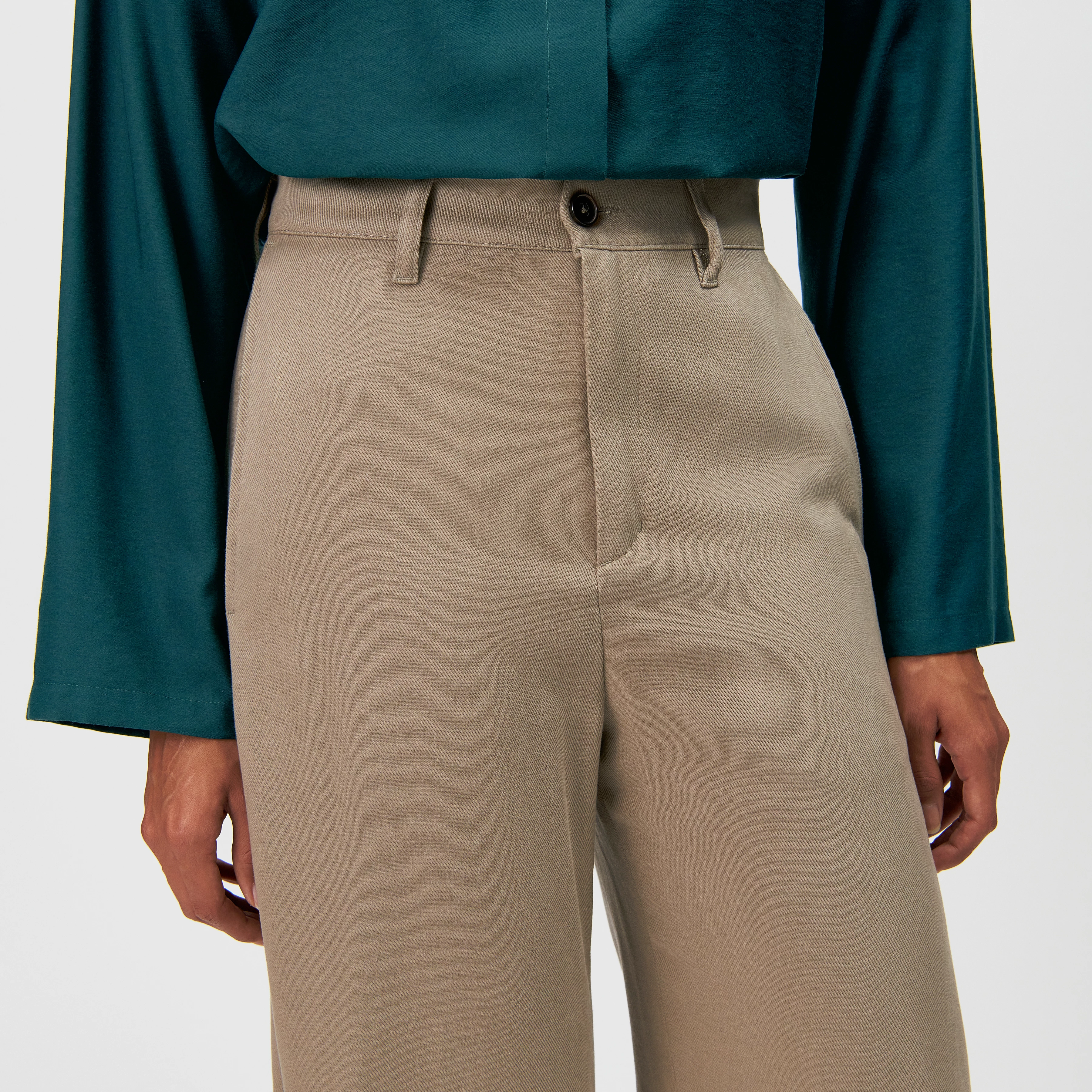 RECEIVE - Pantalon ample coupe décontractée - women - beige - Detailansicht am Model