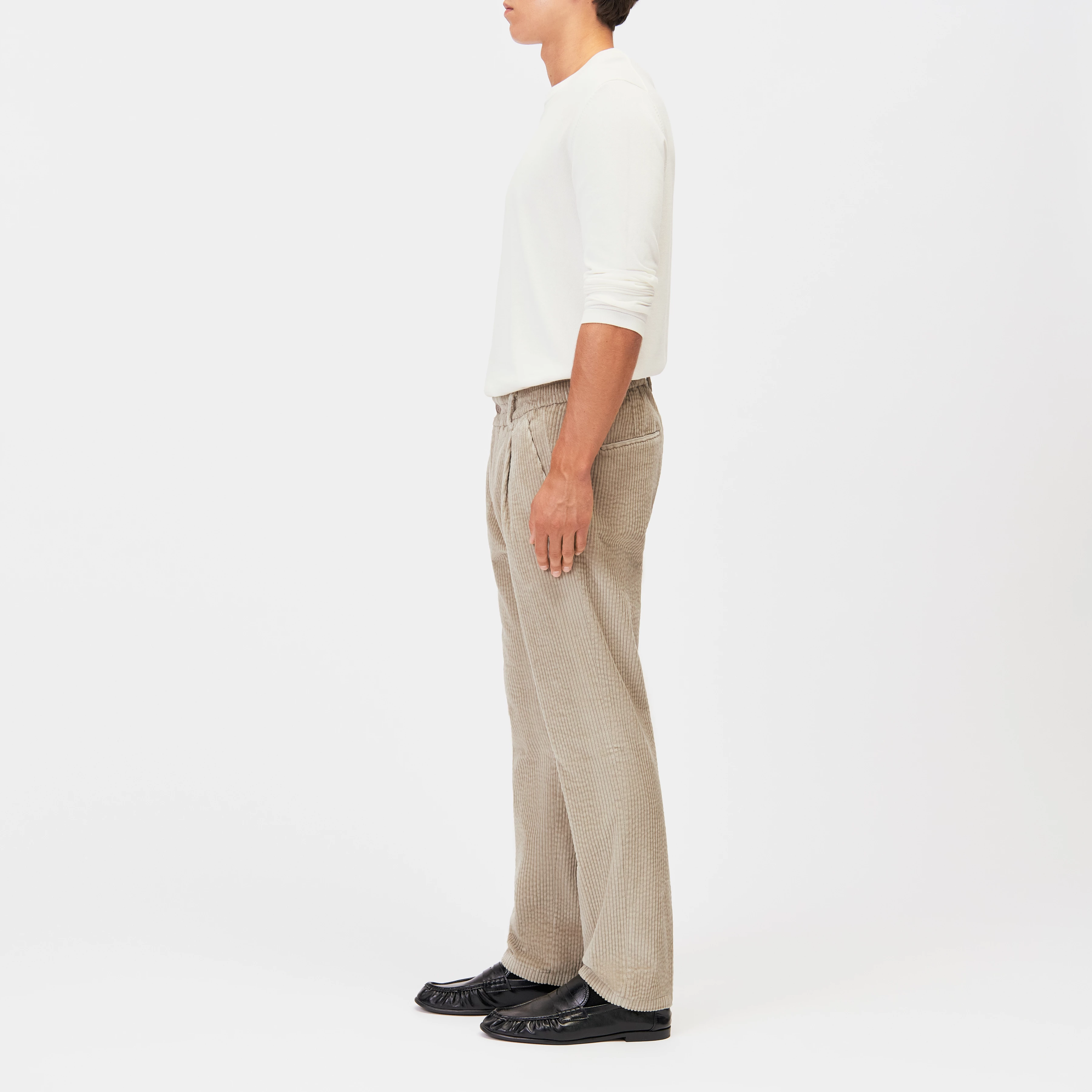 CHASY_RGLR - Casual Hose mit Bundfalte in Jumbo Cord - Herren - beige - Seitenansicht