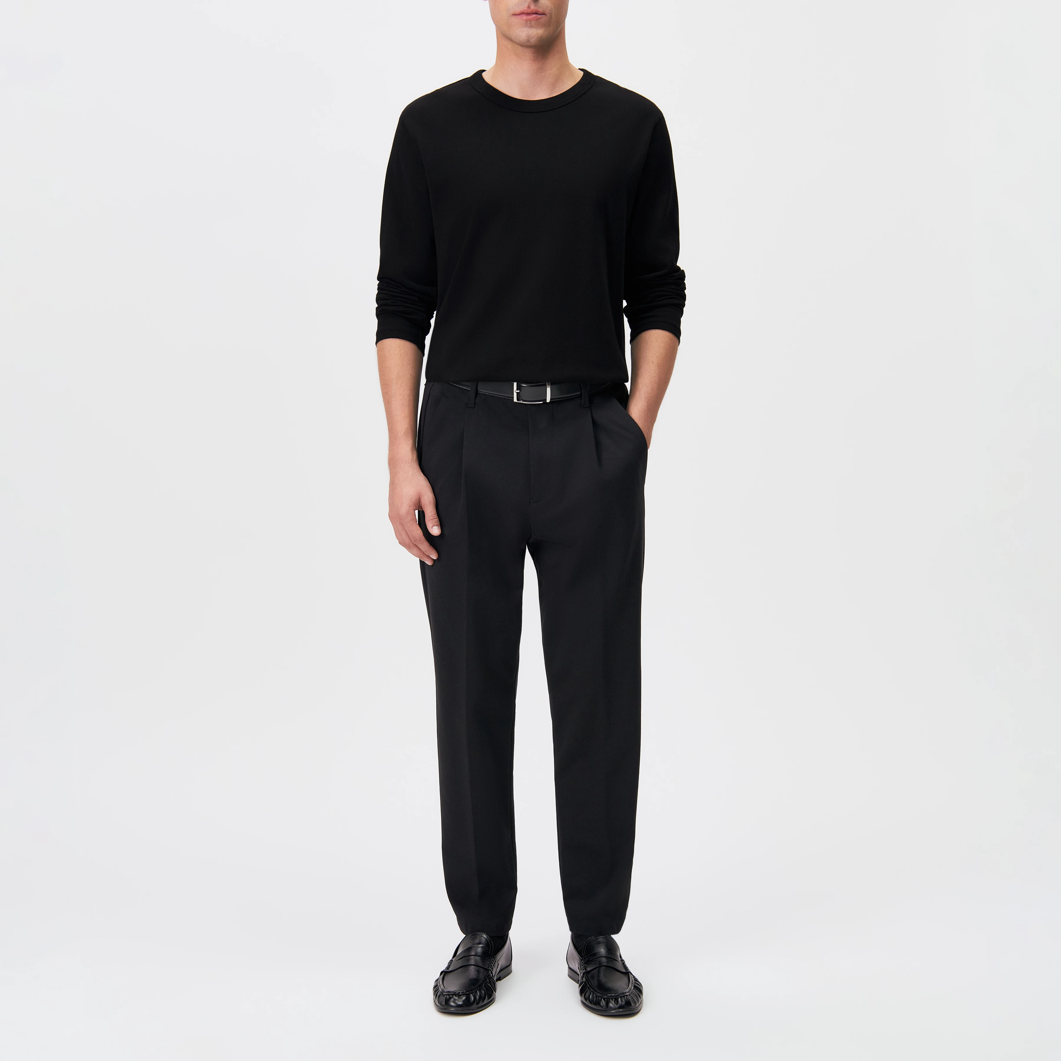 CHASY - Pleated jersey trousers - men - black - Ganzkörper-Frontansicht