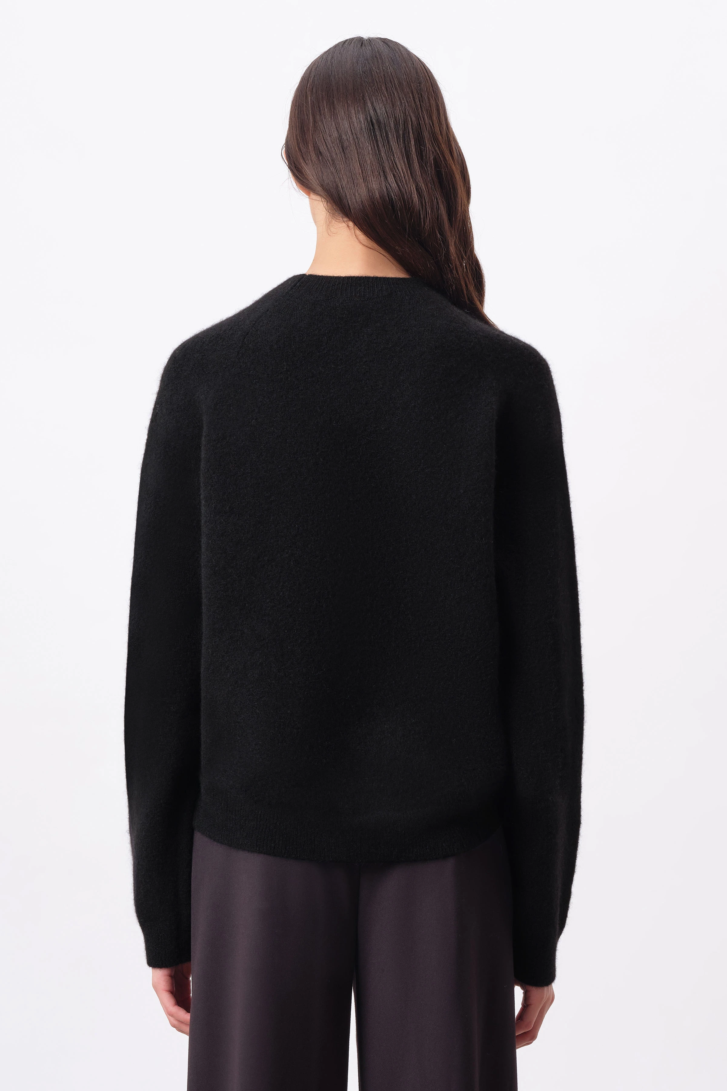 PEMIRI - Egg-Shape Pullover mit Raglanärmeln in Alpaka-Mix - Damen - schwarz - Rückansicht