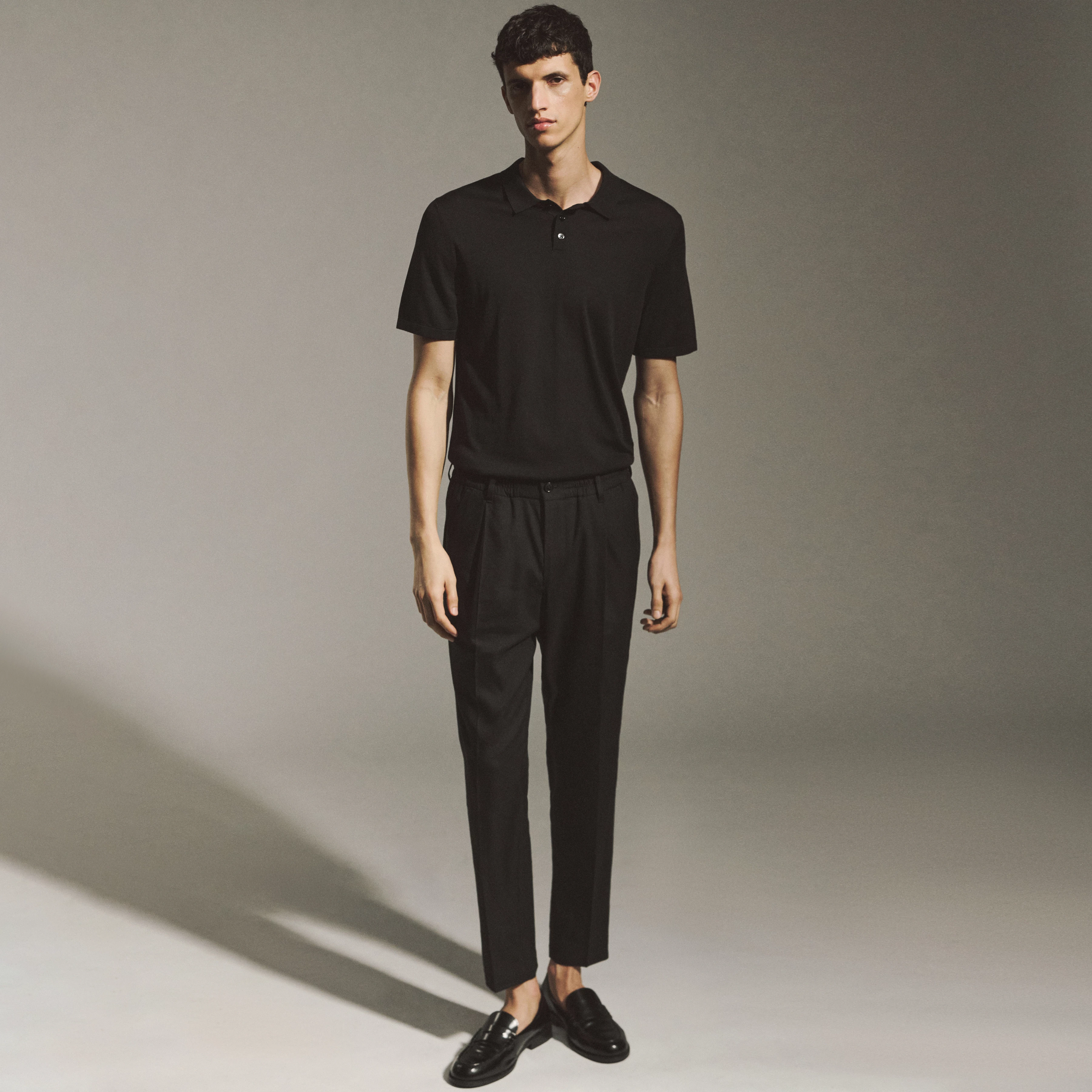 CHASY - Casual pleated trousers in linen mix - men - black