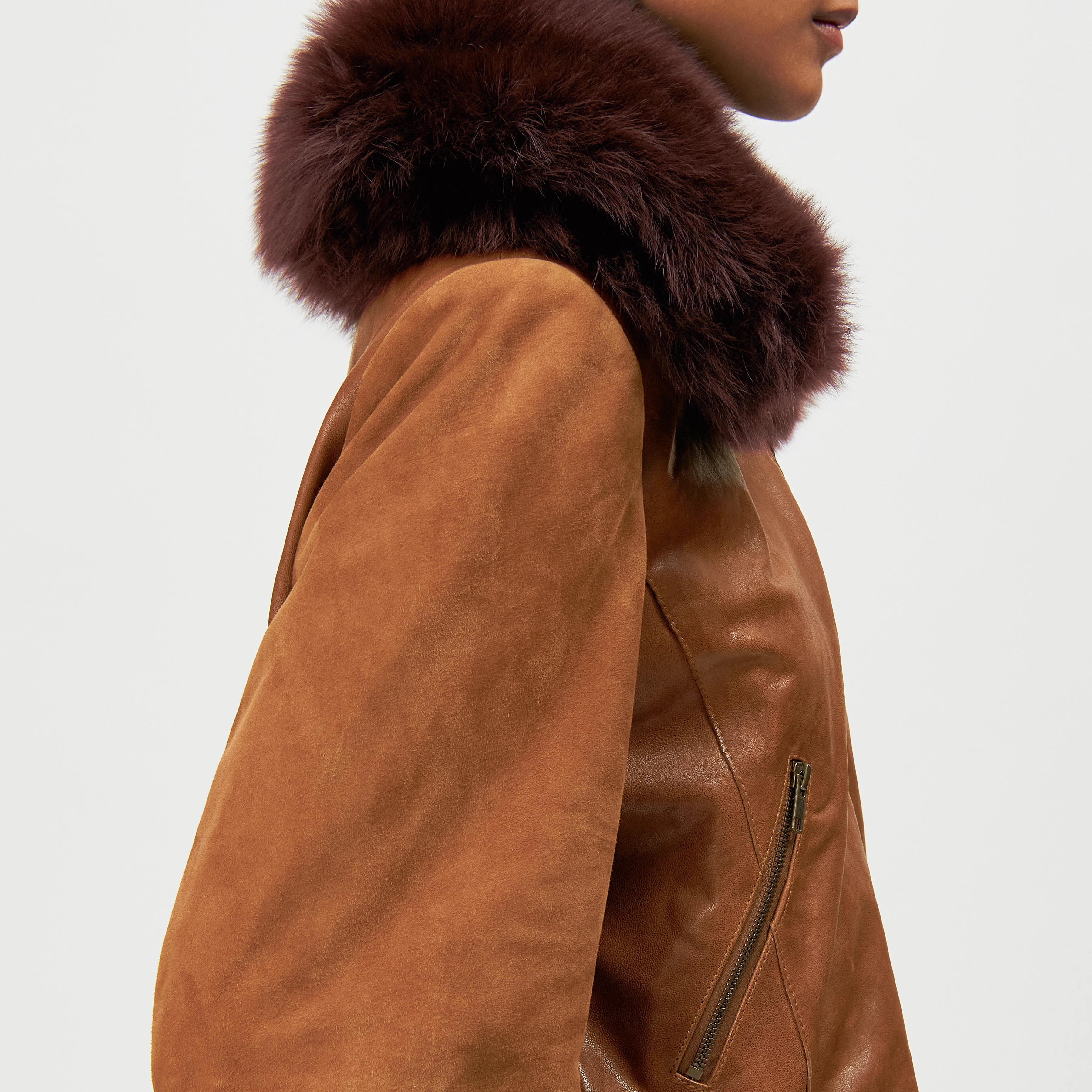 BAYTON_2 - null - women - brown - Detailansicht am Model