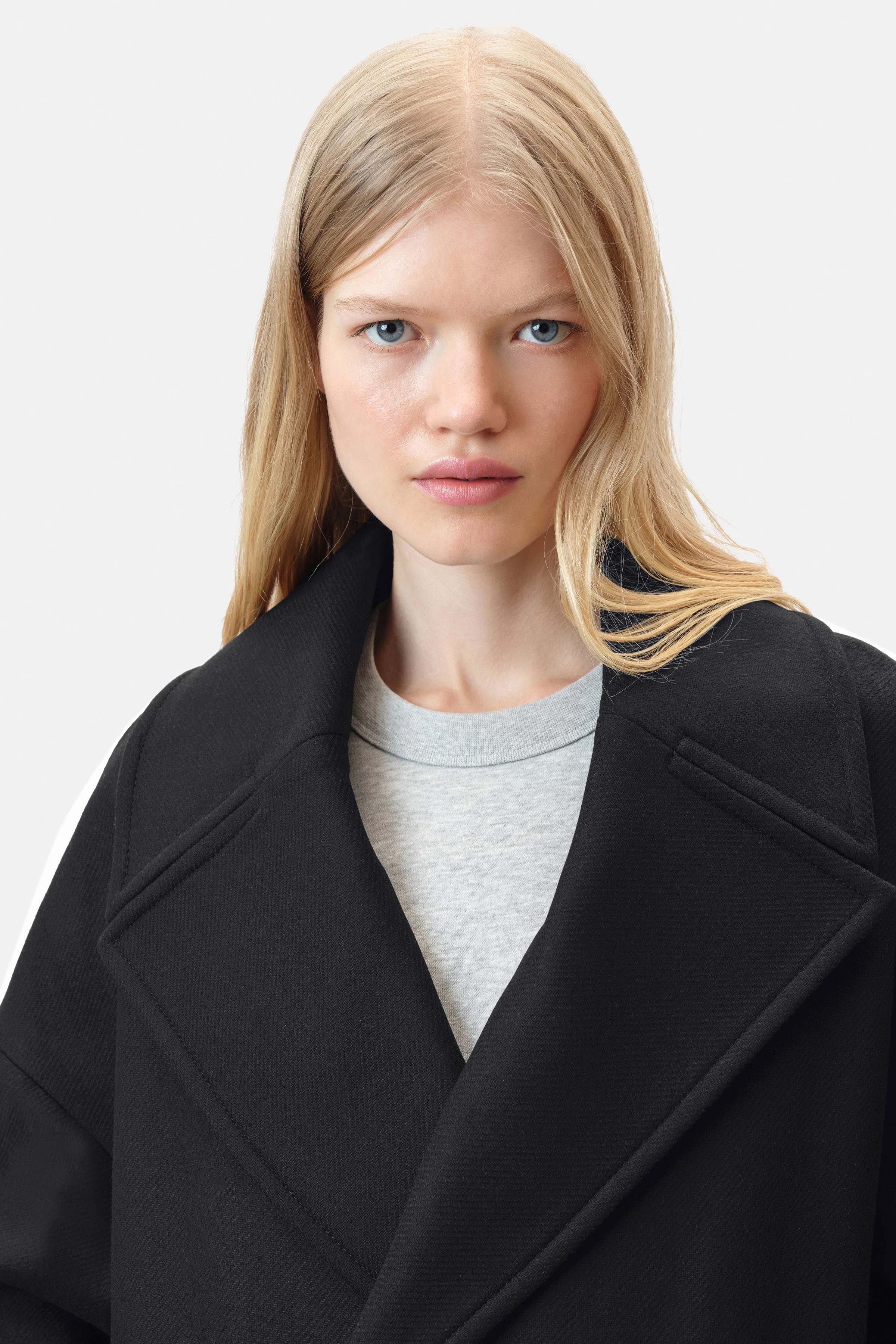 RUNCOM - Cabanjacke in winterlichem Woll-Mix - Damen - schwarz - Detailansicht am Model