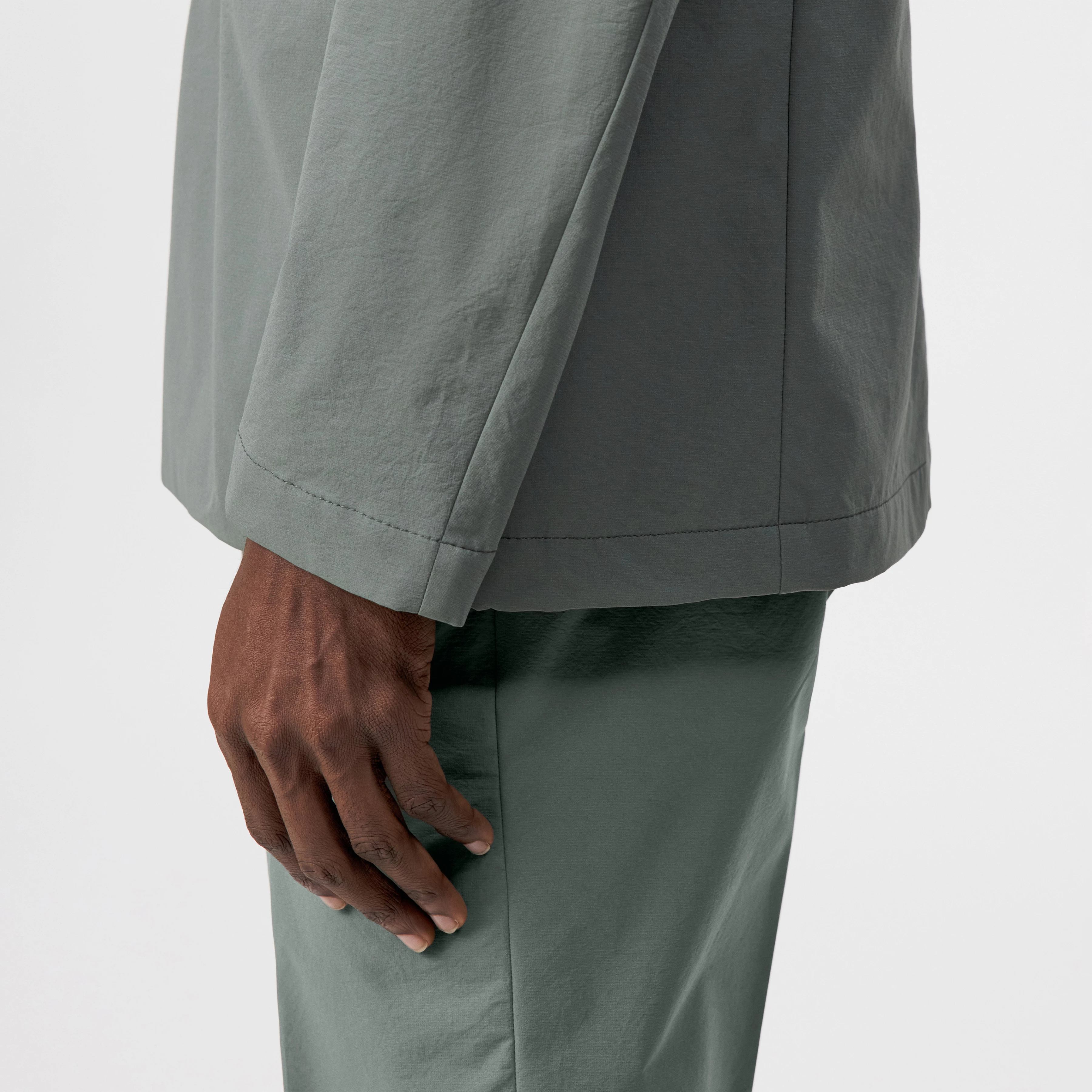 NOLEN - Veste à un bouton avec revers à crans - men - vert - Detailansicht am Model