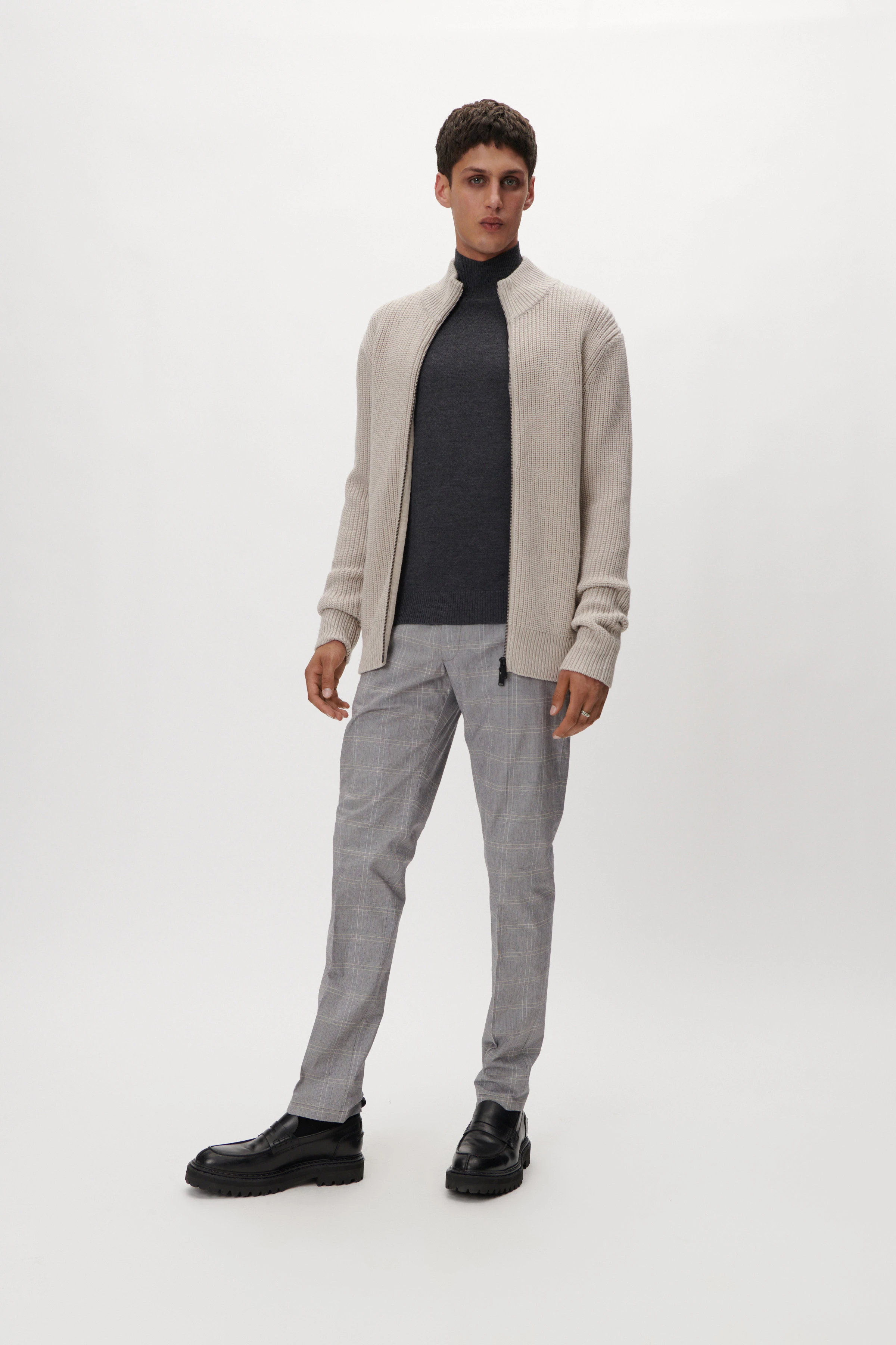 ANTONIO - Woll Strickjacke - Herren - beige - Ganzkörper-Frontansicht