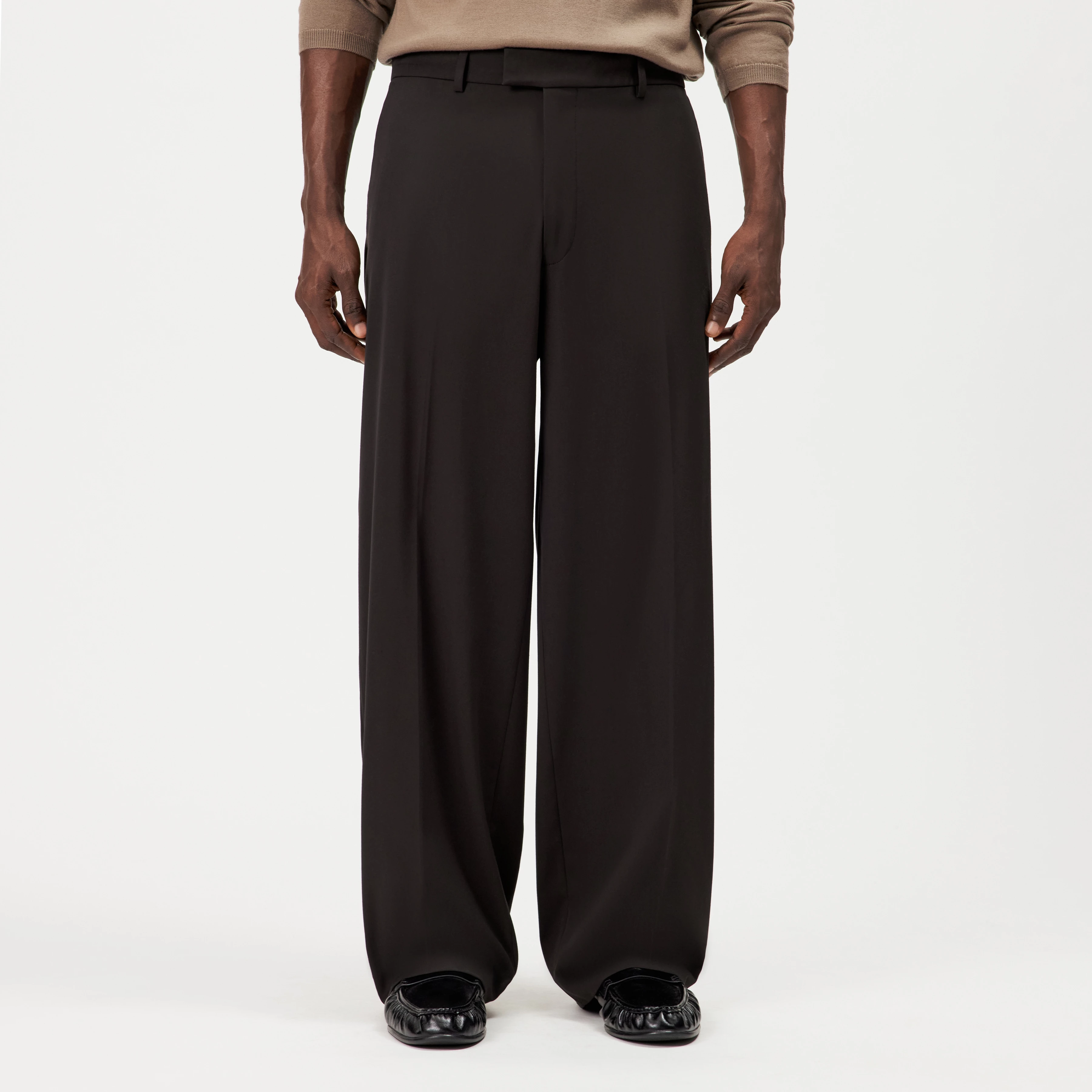 NODACO - Classic trousers in fine twill - men - brown - Frontansicht