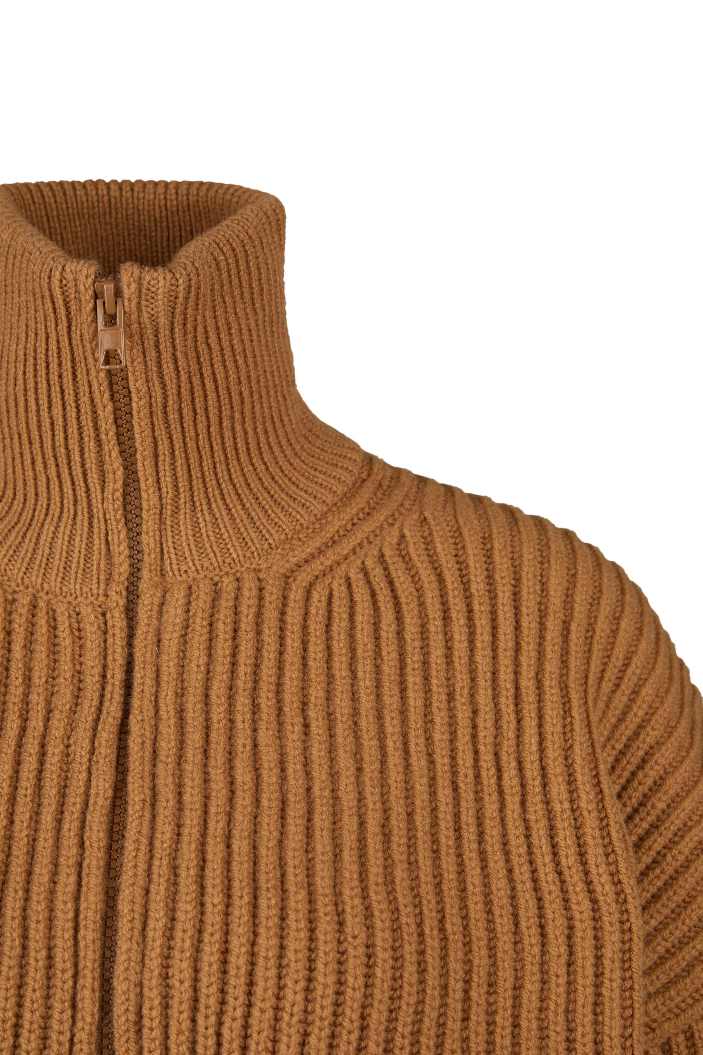 WILMI - Strickjacke in Schurwolle - Damen - braun - Freisteller Detailansicht