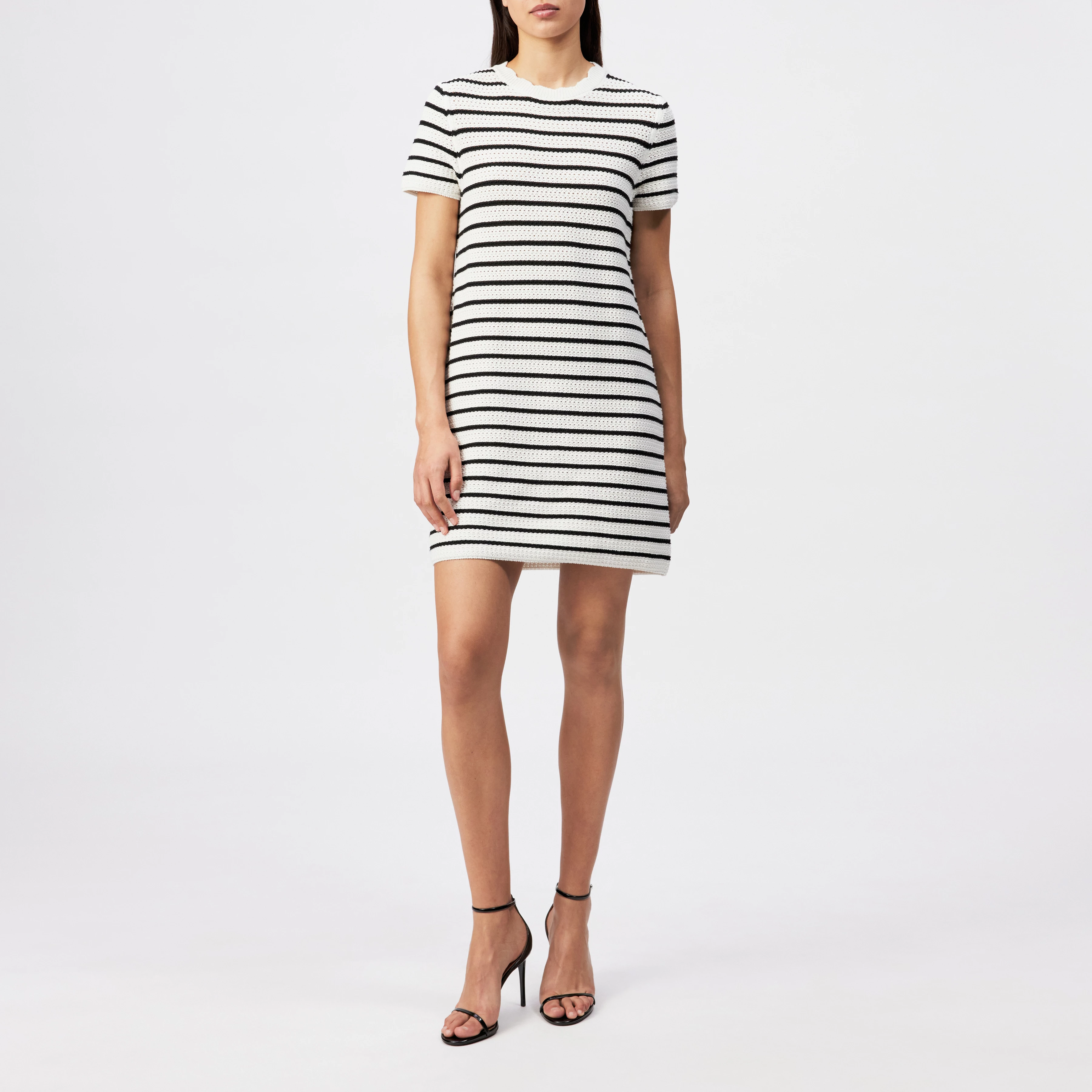 AIULA - Striped knit T-shirt dress - women - off white - Frontansicht