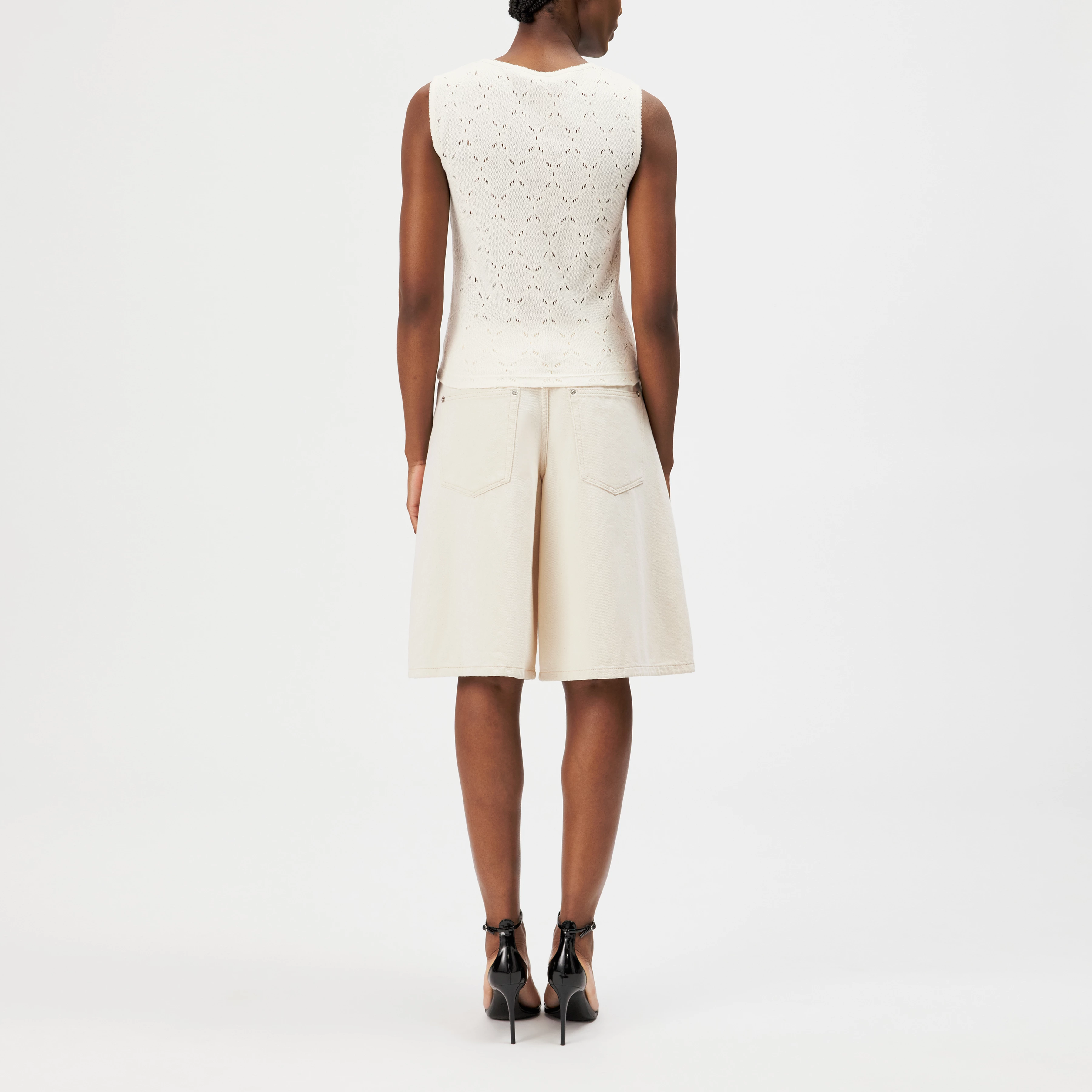 FARIDA - Slim Fit Cotton Blend Top with Embroidered Finishes - women - off white - Rückansicht