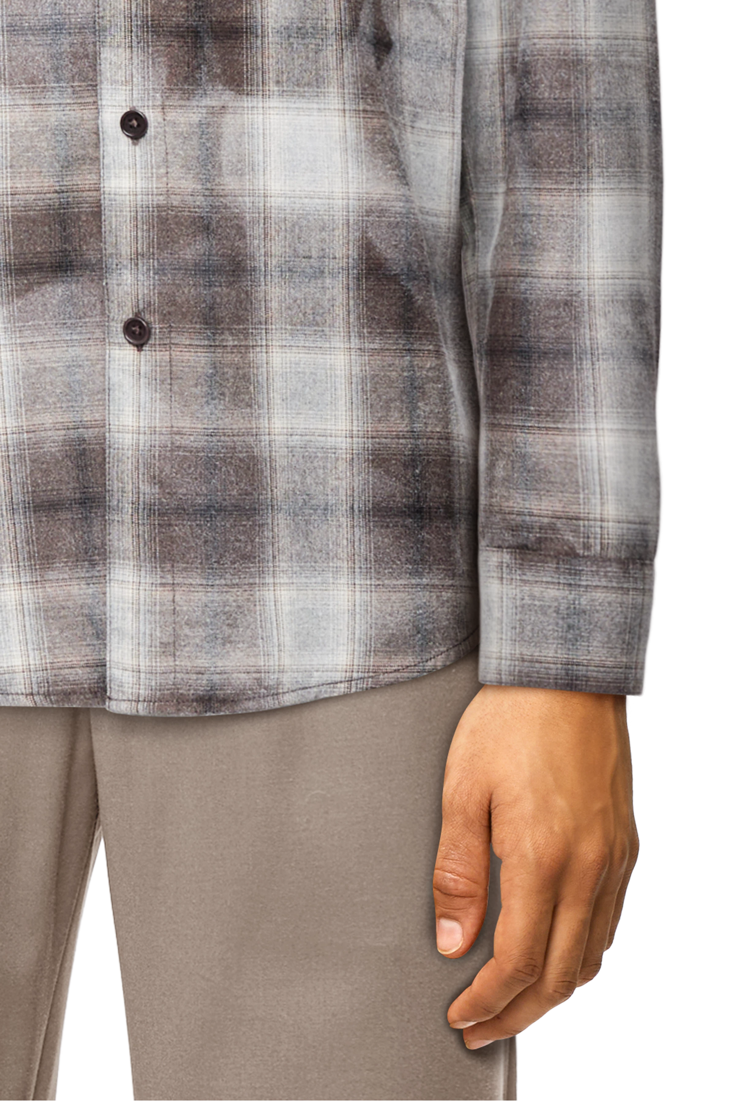 TALOC - Overhemd met opstaande kraag in viscosemix flanel - heren - bruin - Detailansicht am Model