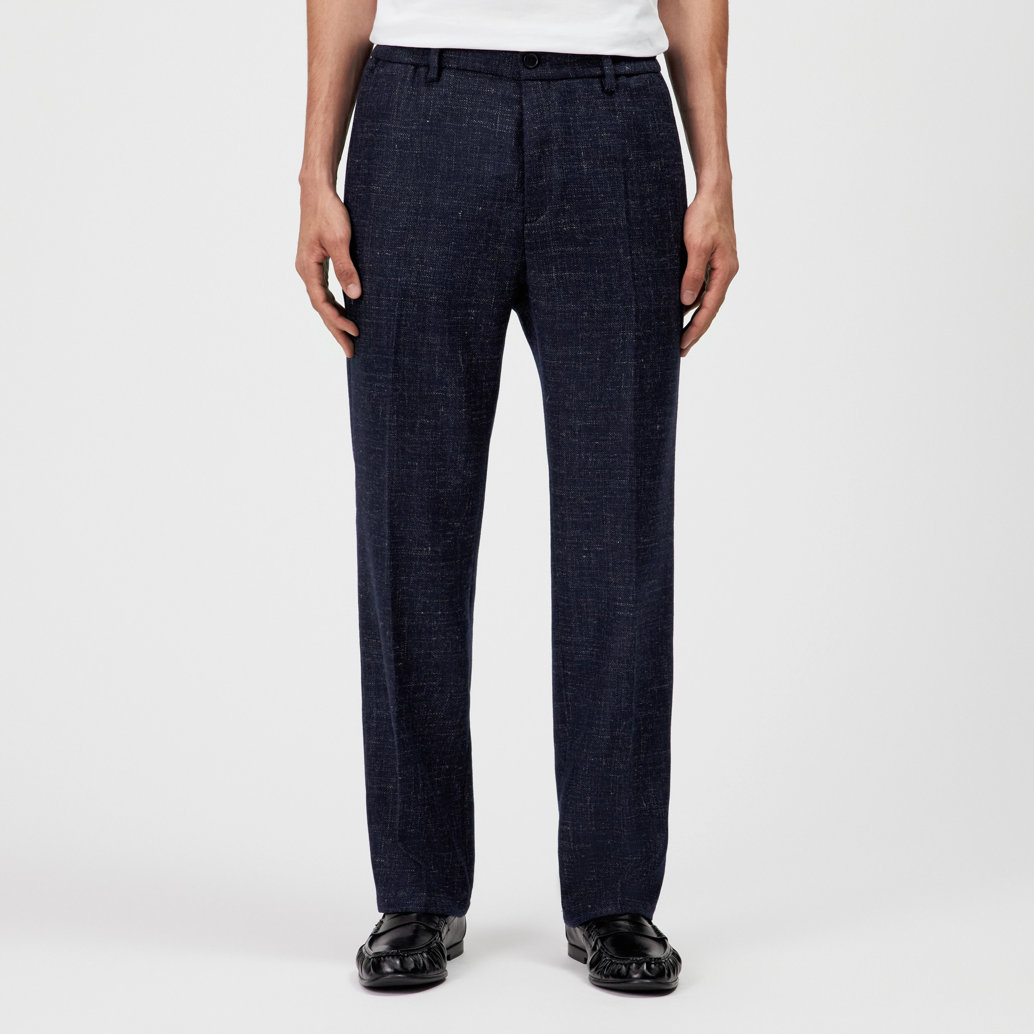 GARONA_B - Casual chinos in wool blend - men - blue - Frontansicht