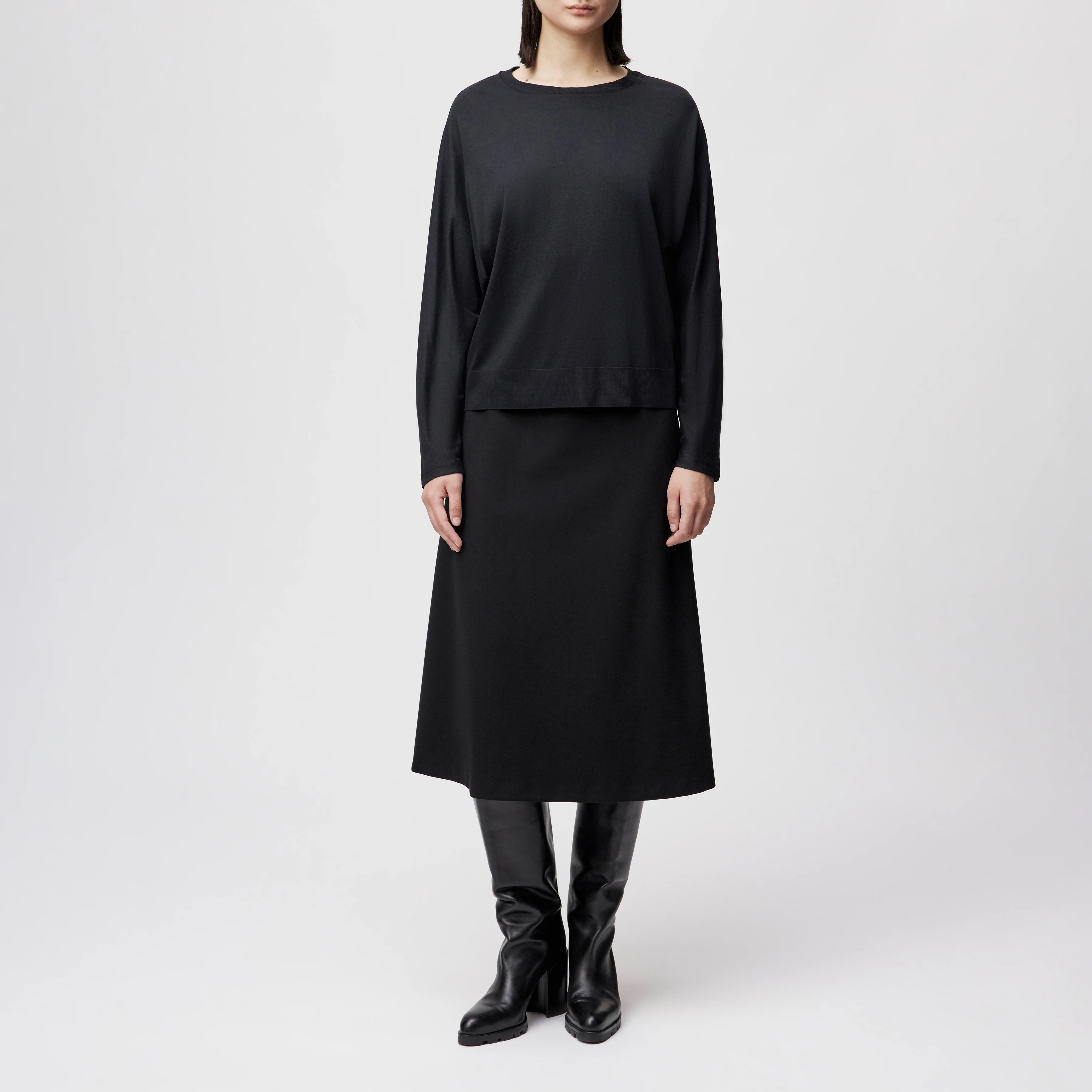 SOMEJA - Batwing long-sleeved top in lyocell-cotton blend - women - Natural Aluminium - Ganzkörper-Frontansicht