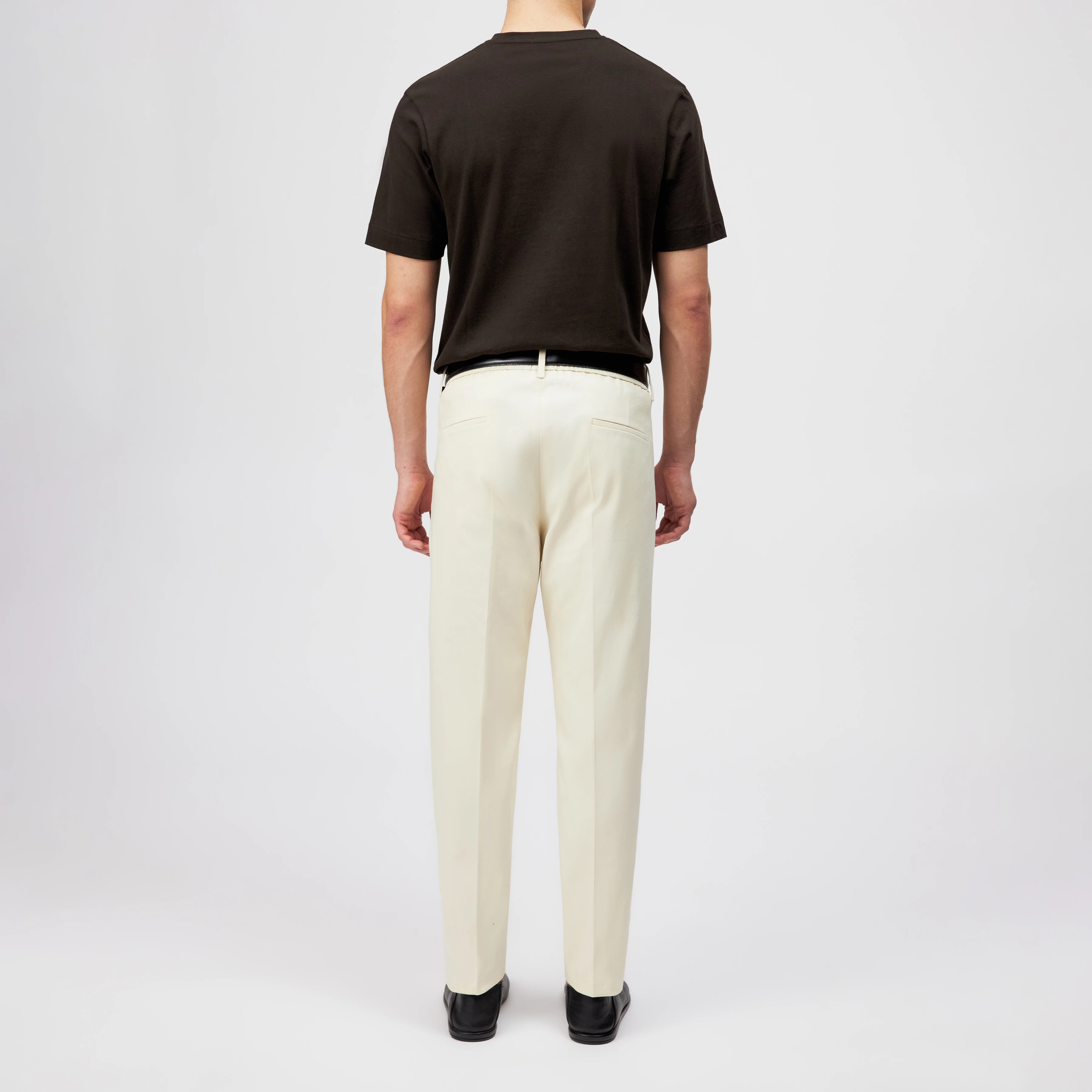 CHASY - Casual Hose mit Bundfalte in Baumwoll-Gabardine - Herren - beige - Rückansicht