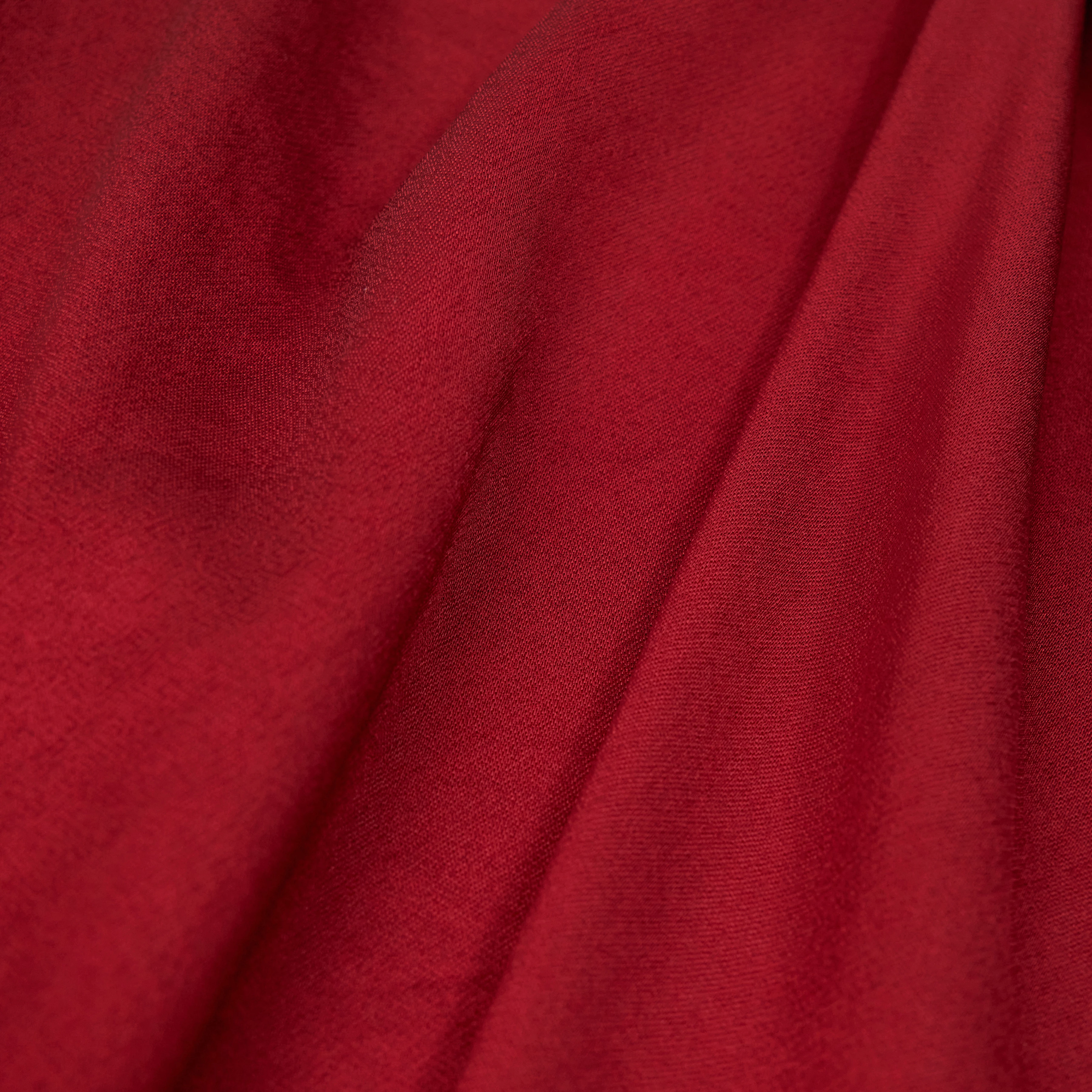 INDAH - Casual satin dress - women - red - Materialbild (B2C)