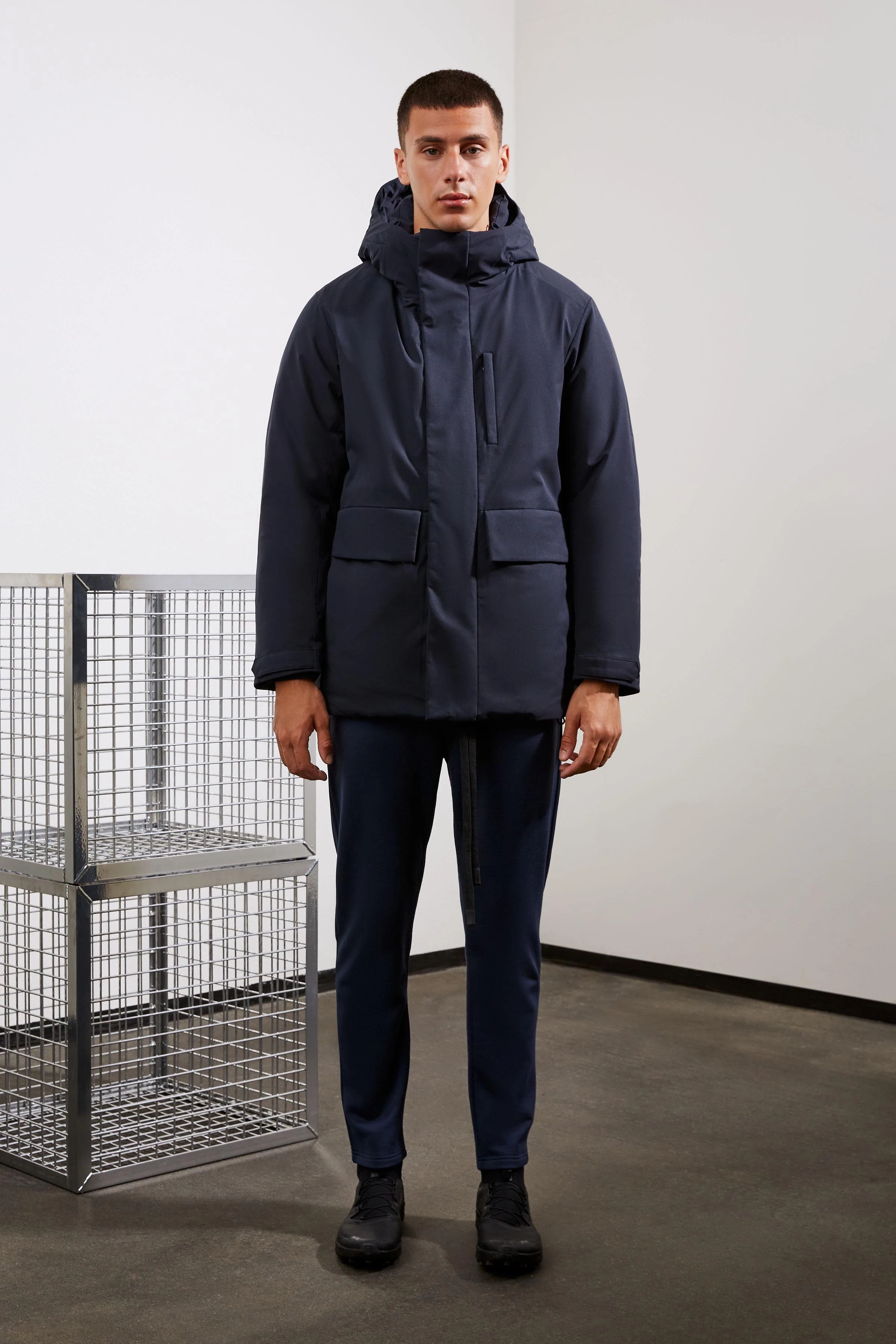 COLE - winter jacket made of bi-stretch - men - blue - Ganzkörper-Frontansicht