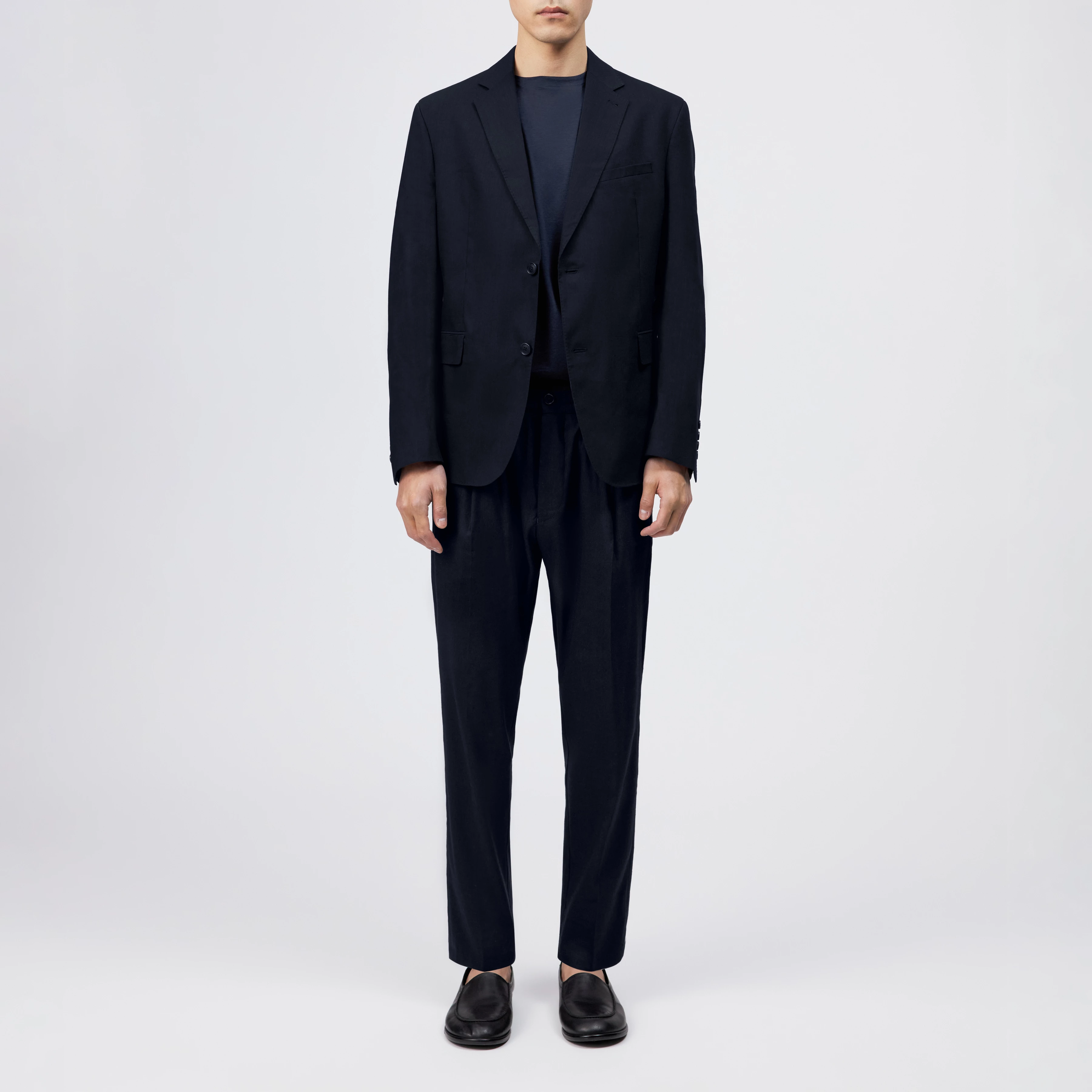 CHASY - Casual pleated trousers in linen mix - men - blue - Ganzkörper-Frontansicht