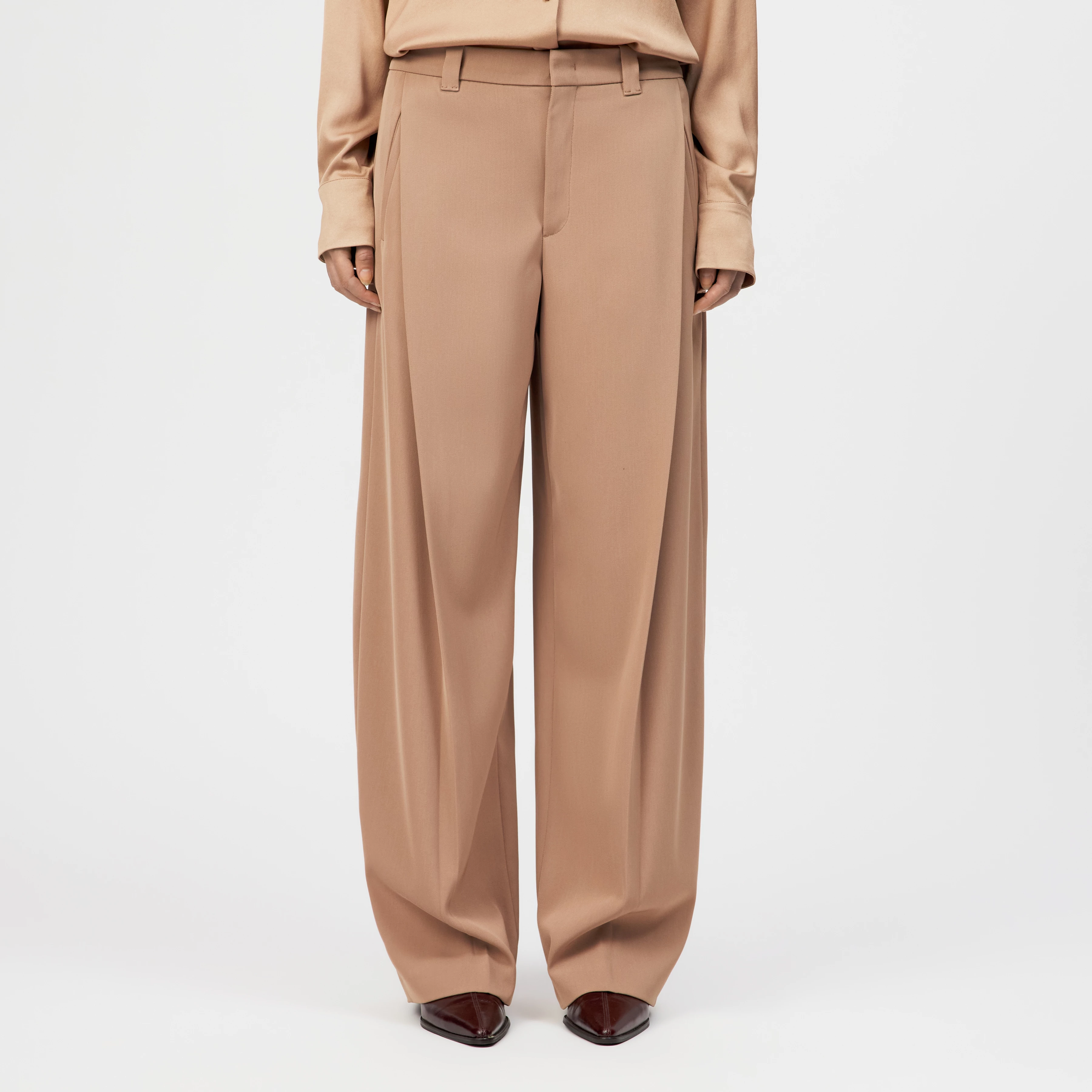 UNPACK - Hose in Techno-Twill - Damen - orange - Frontansicht