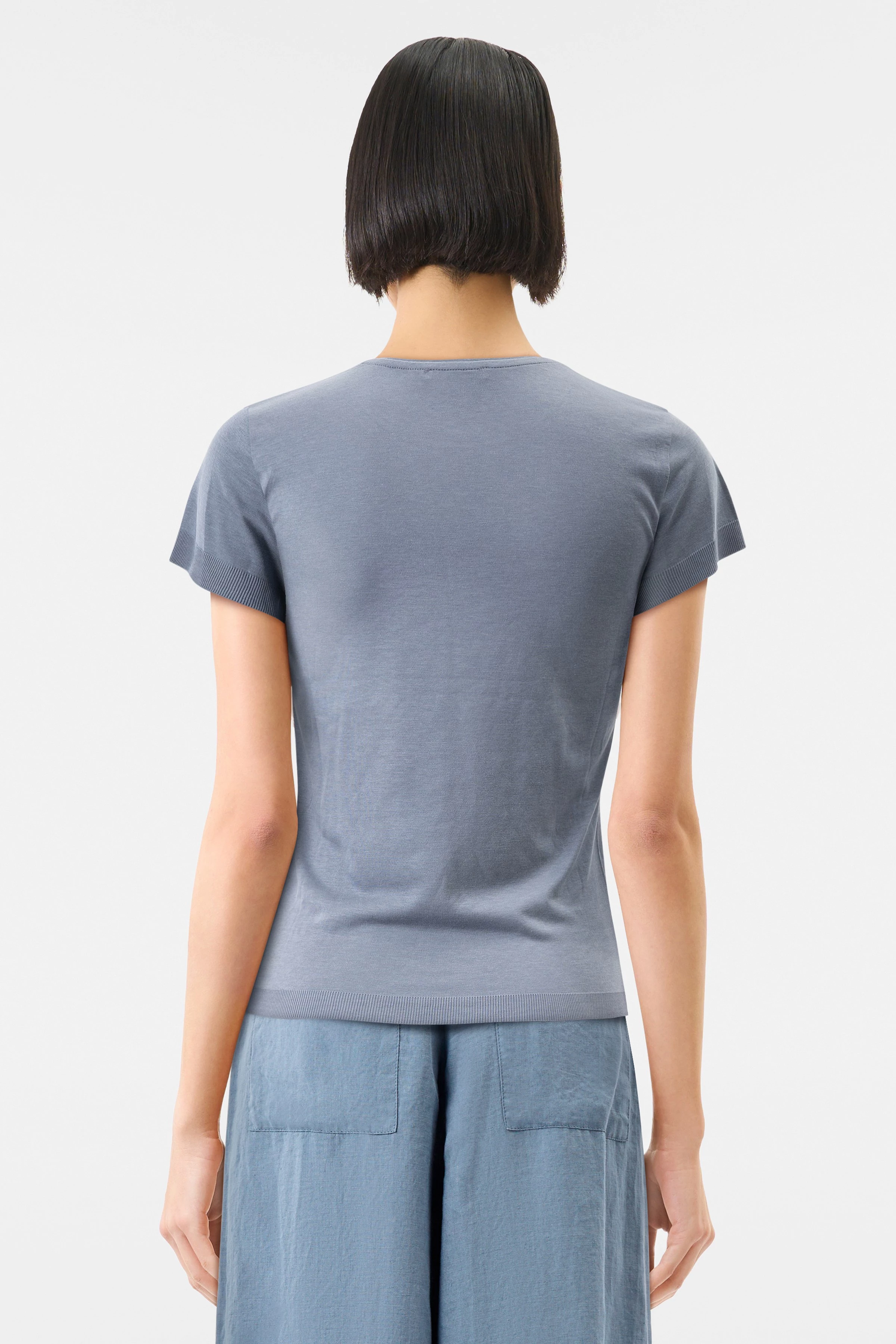 KOALE - Schmales T-Shirt in Strickoptik - Damen - blau - Rückansicht