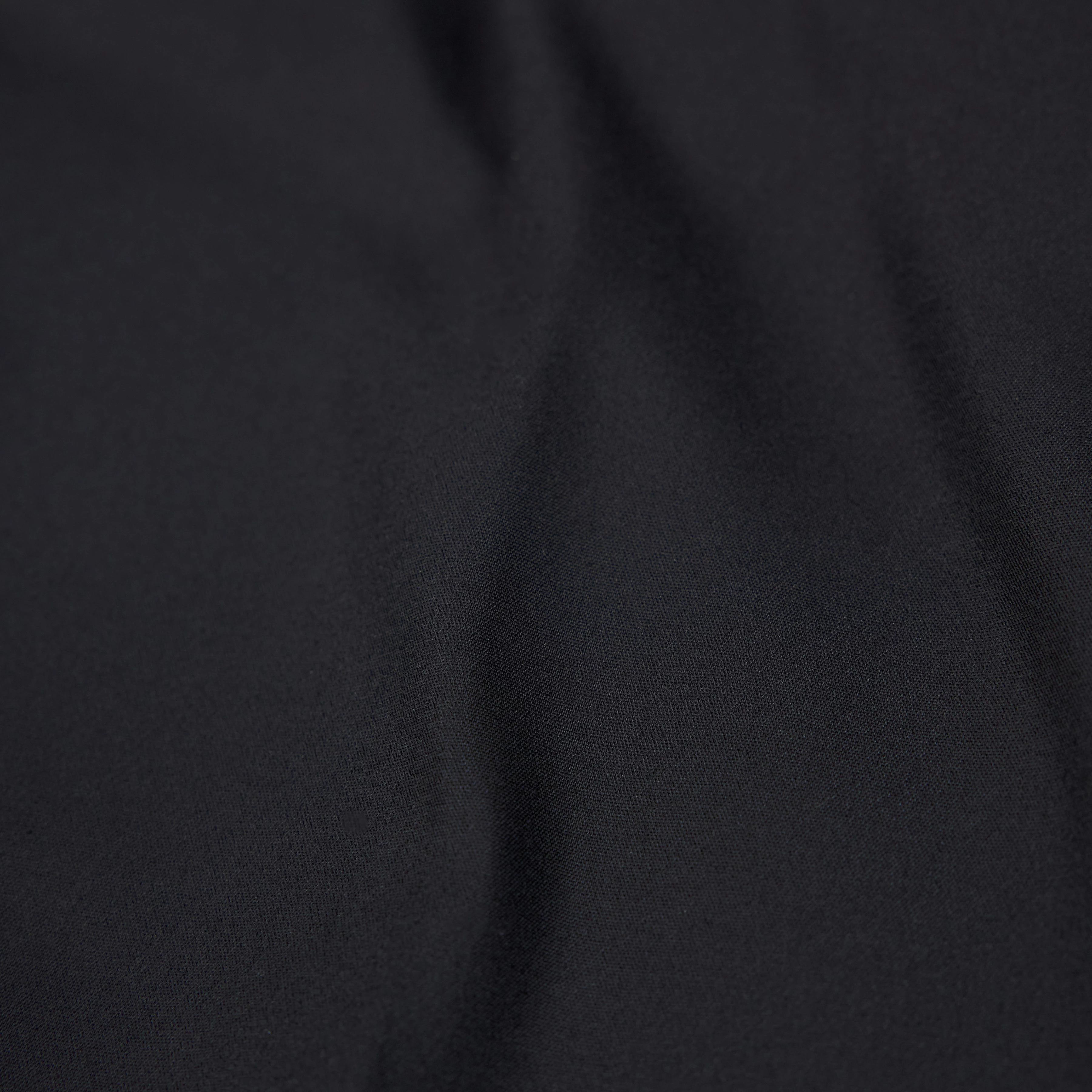 JEGER - Jogging trousers with drawstring in technostretch satin - men - Natural Aluminium - Materialbild (B2C)