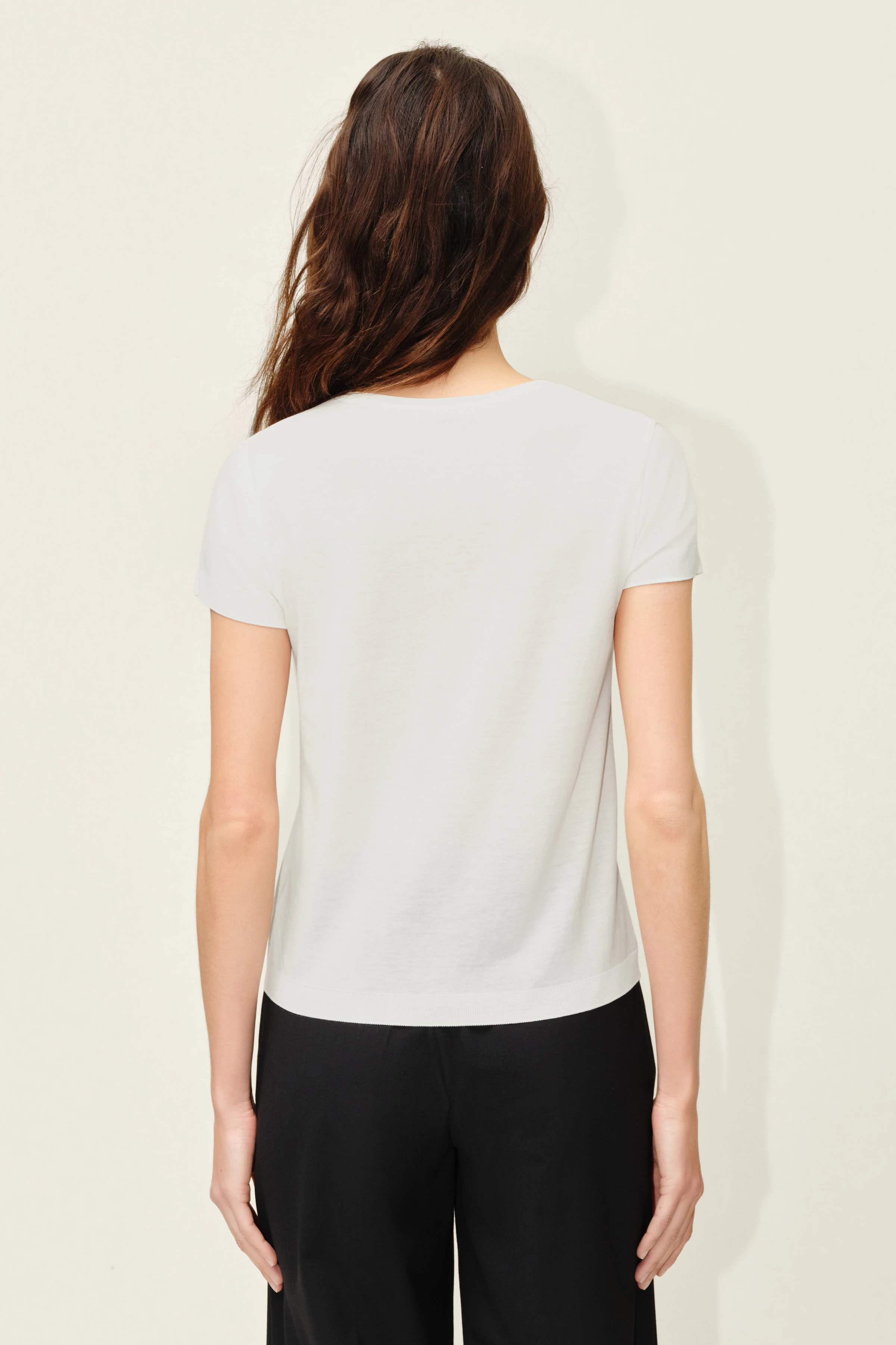 KOALE - T-shirt in cotton jersey - women - off white - Rückansicht