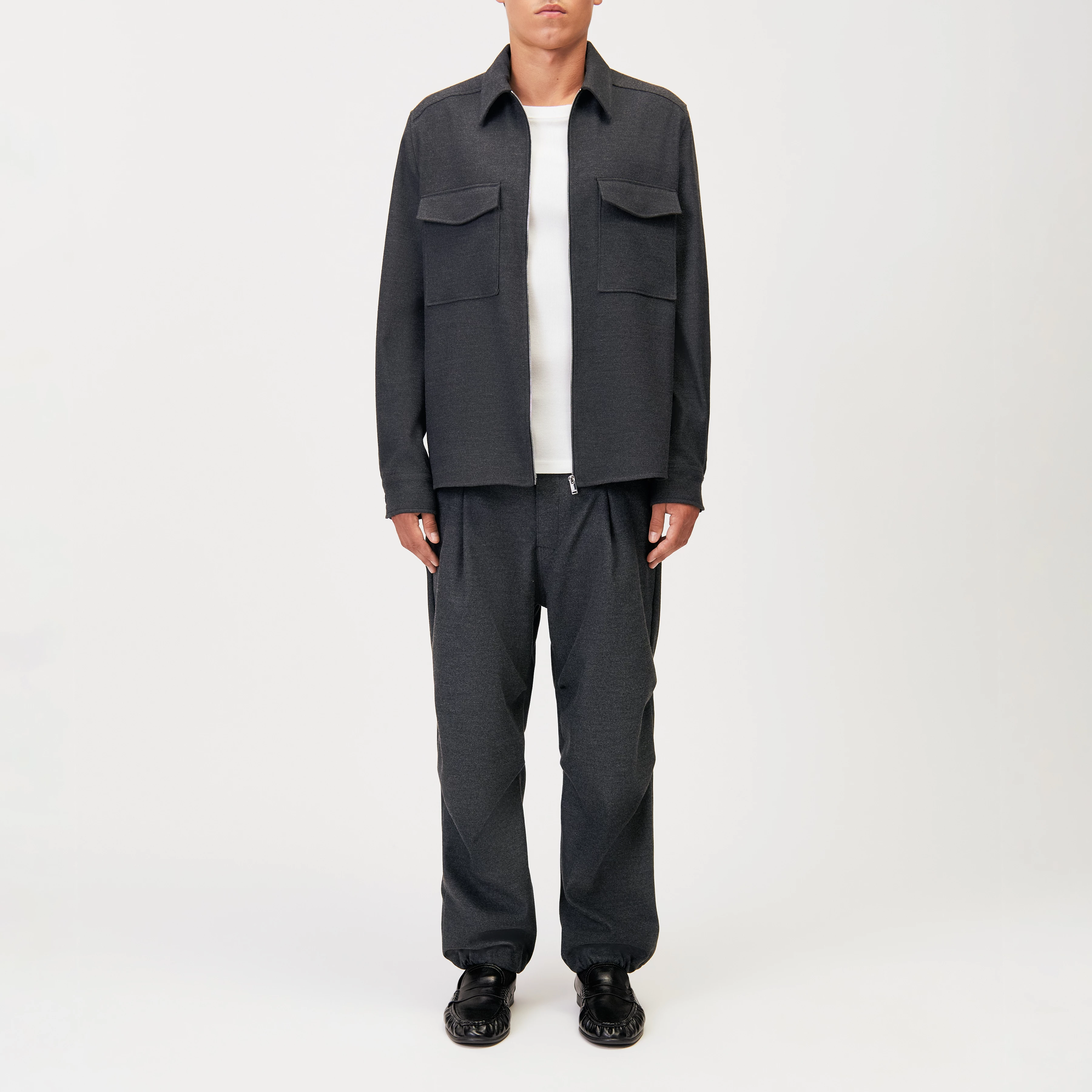 GUNRAY_Z - Relaxed Fit Overshirt mit Reißverschluss - Herren - grau - Ganzkörper-Frontansicht