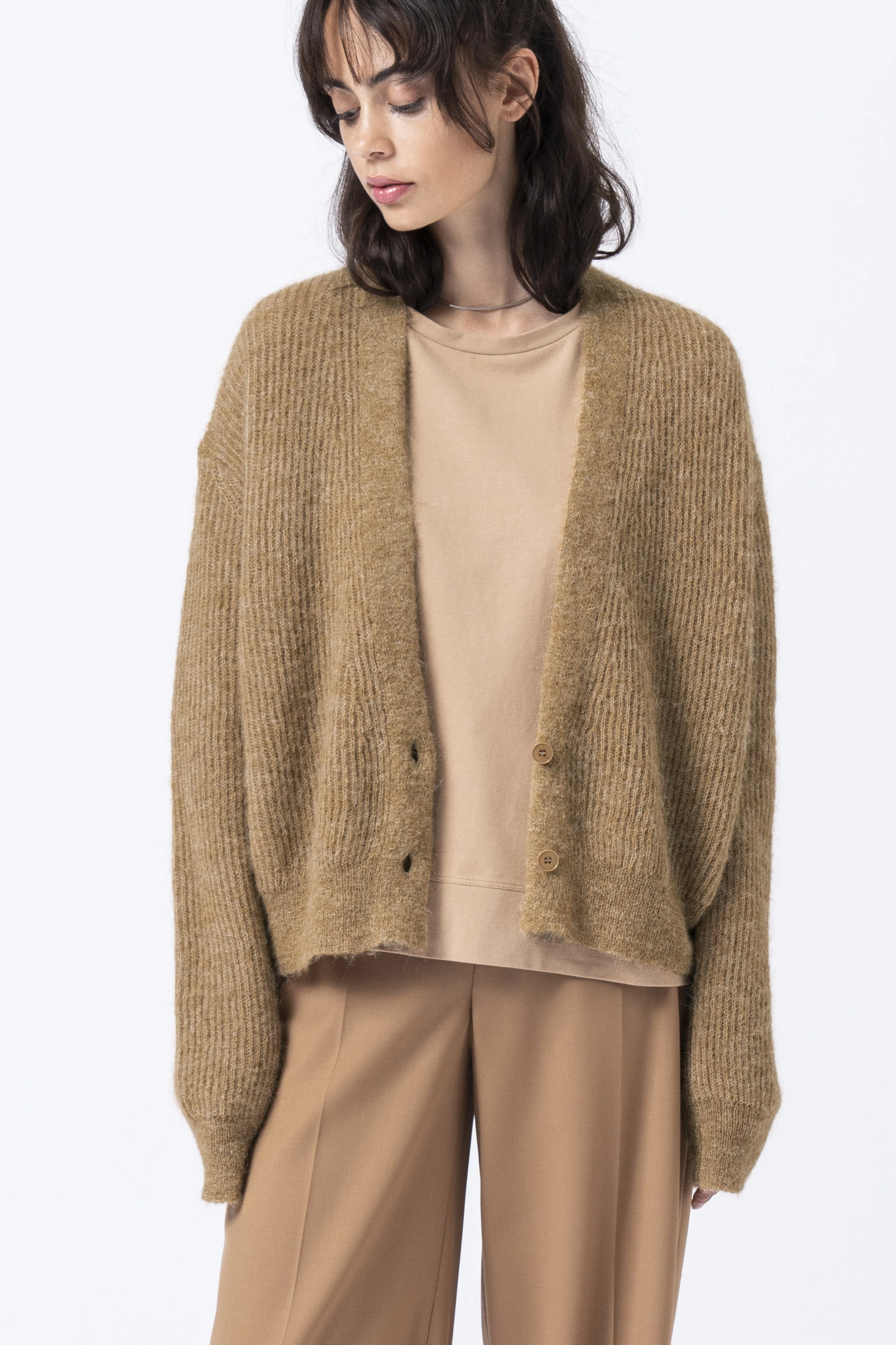 SONTJE - Cardigan - women - beige - Frontansicht