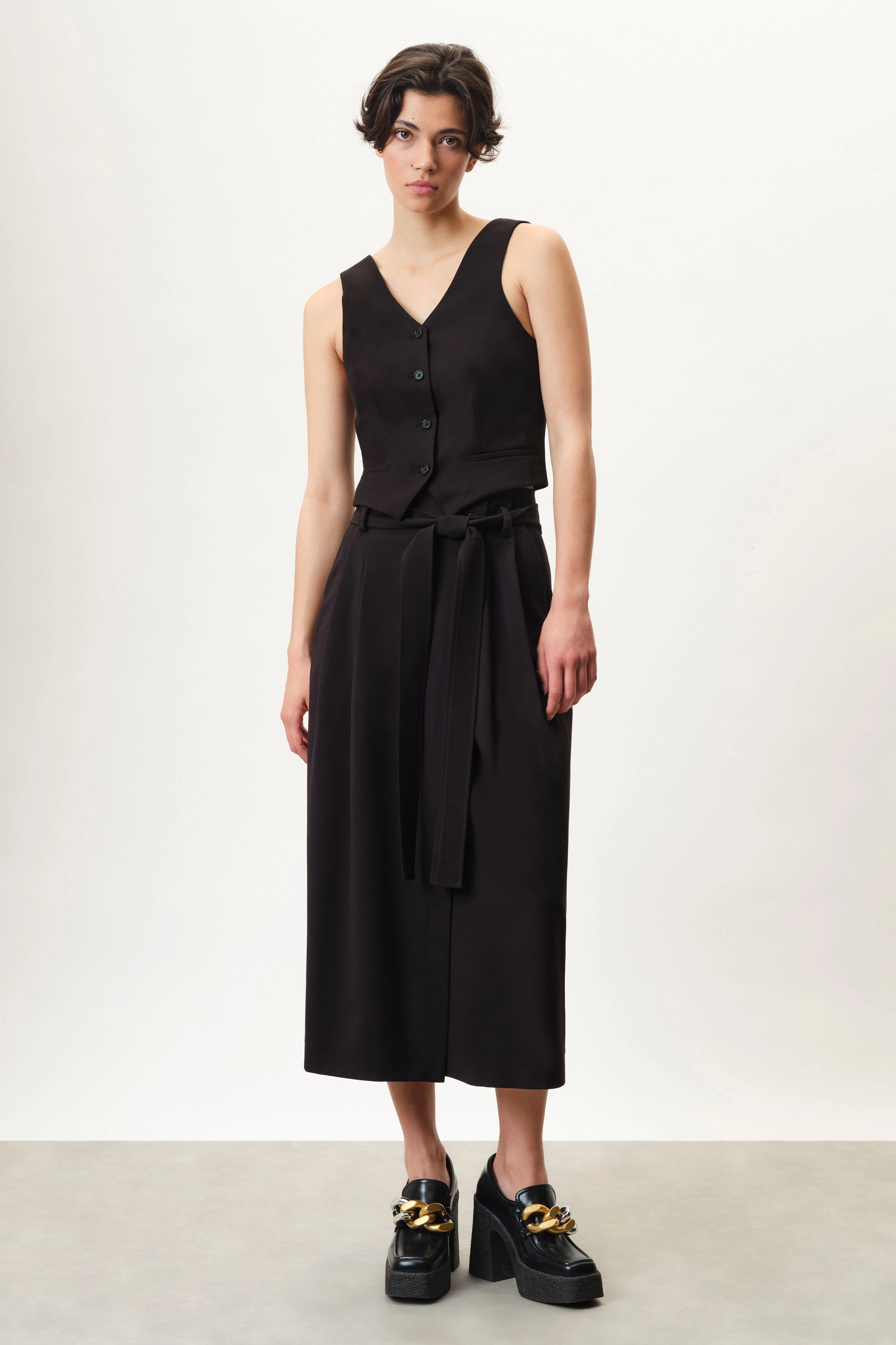 TAFFI - Wickelrock mit Paperbag-Bund aus Leinen-Viskose Mix - Damen - schwarz - Ganzkörper-Frontansicht