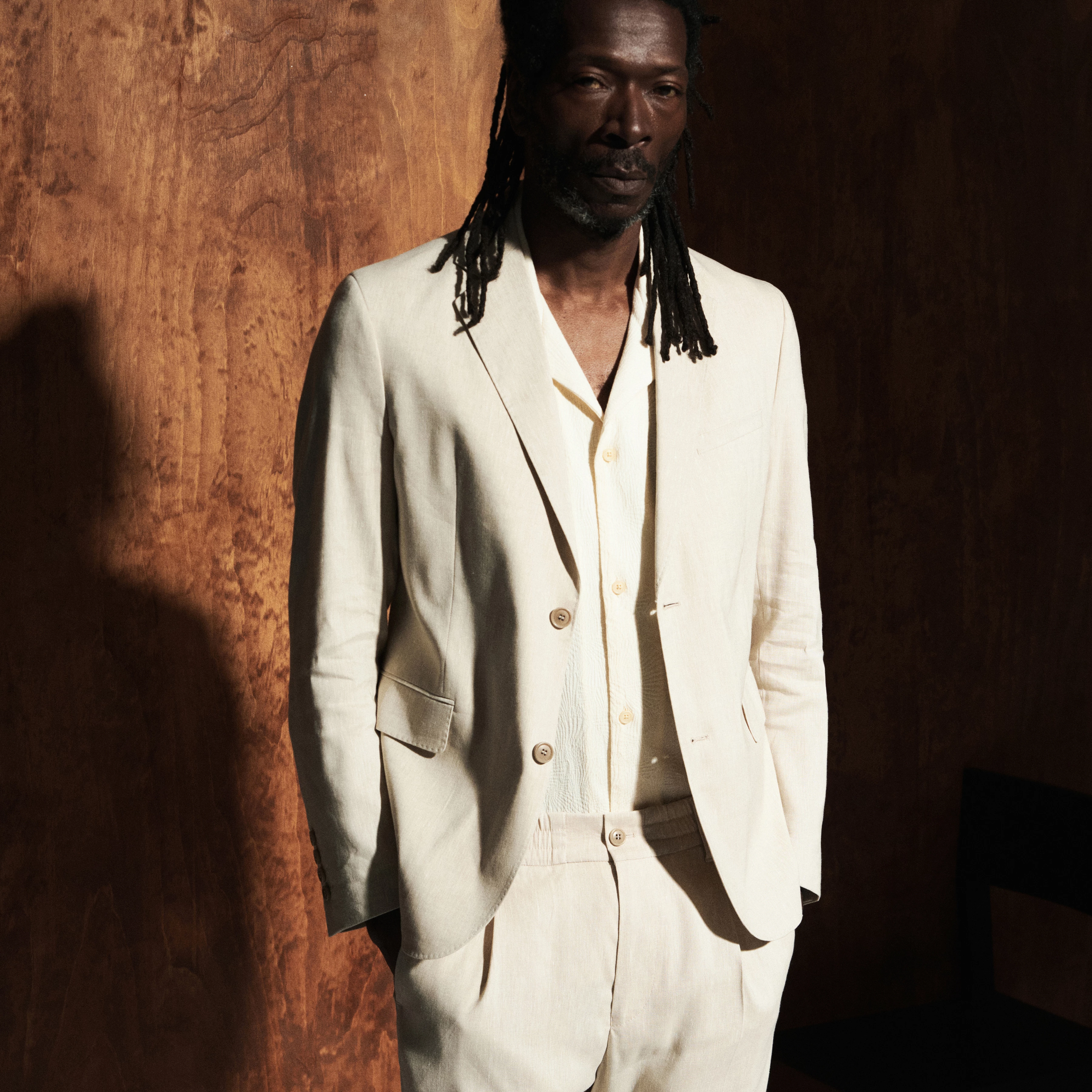 YAMES - Single-breasted blazer in a linen blend - men - beige