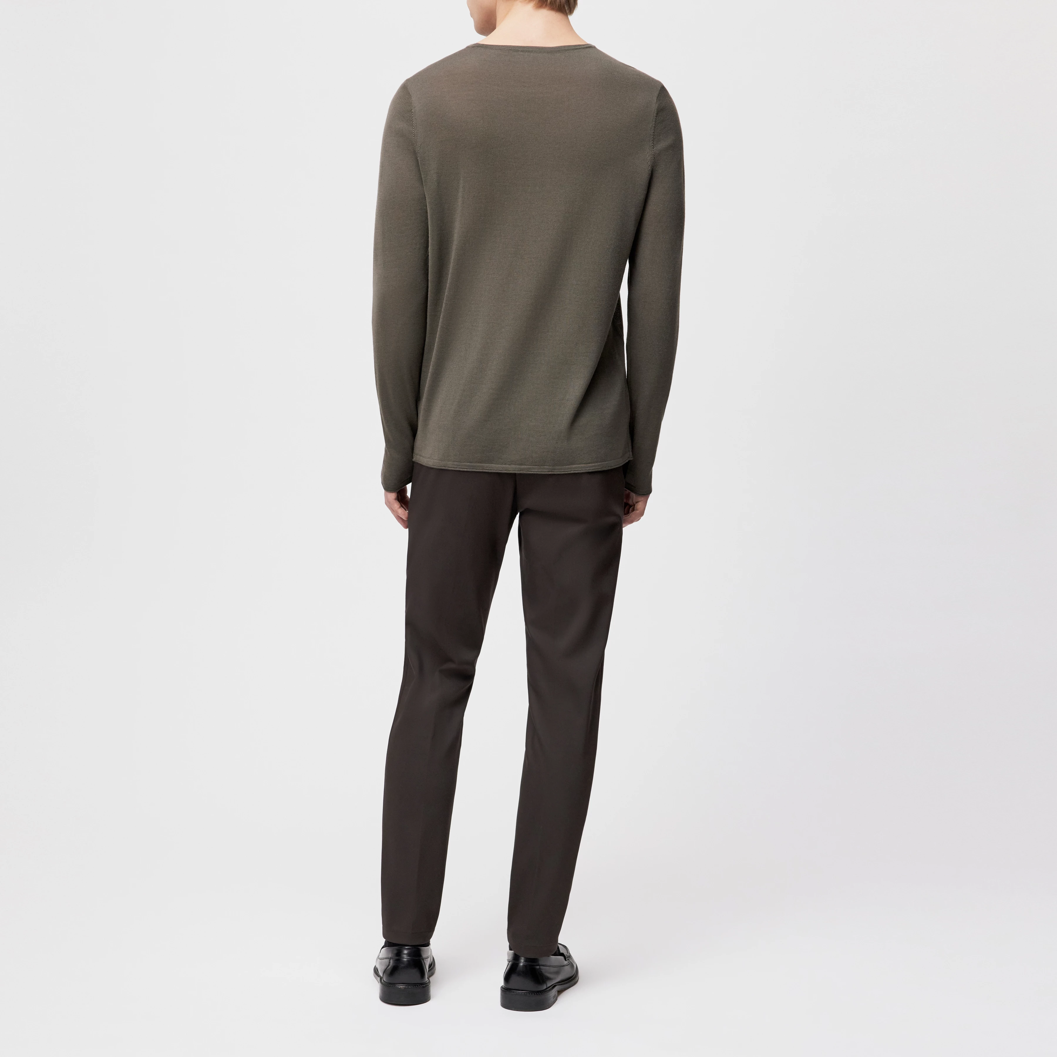 RIKONO - Strickpullover in feiner Merinowolle - Herren - grün - Rückansicht