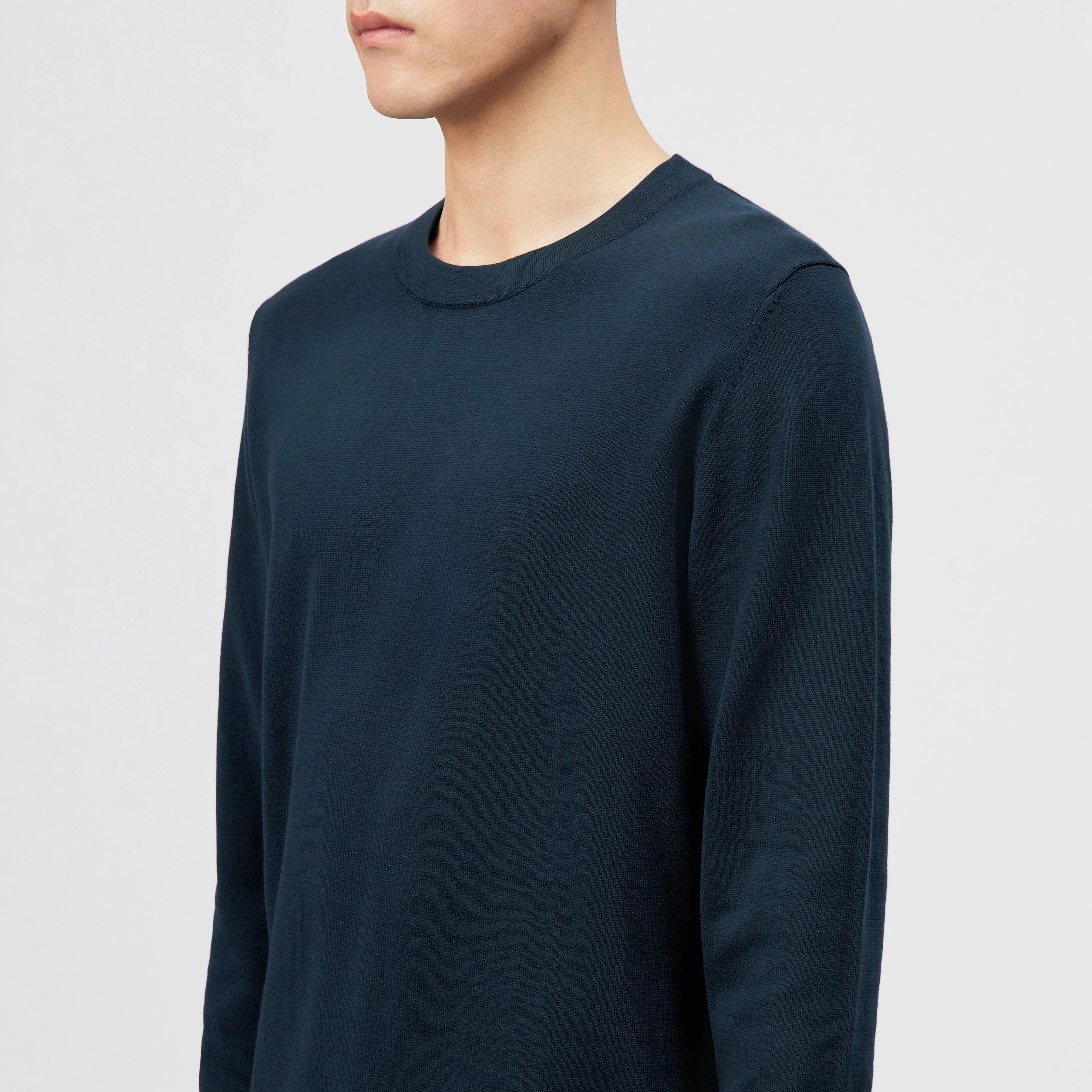 IRMINO - Long sleeve in pure cotton - men - blue - Detailansicht am Model