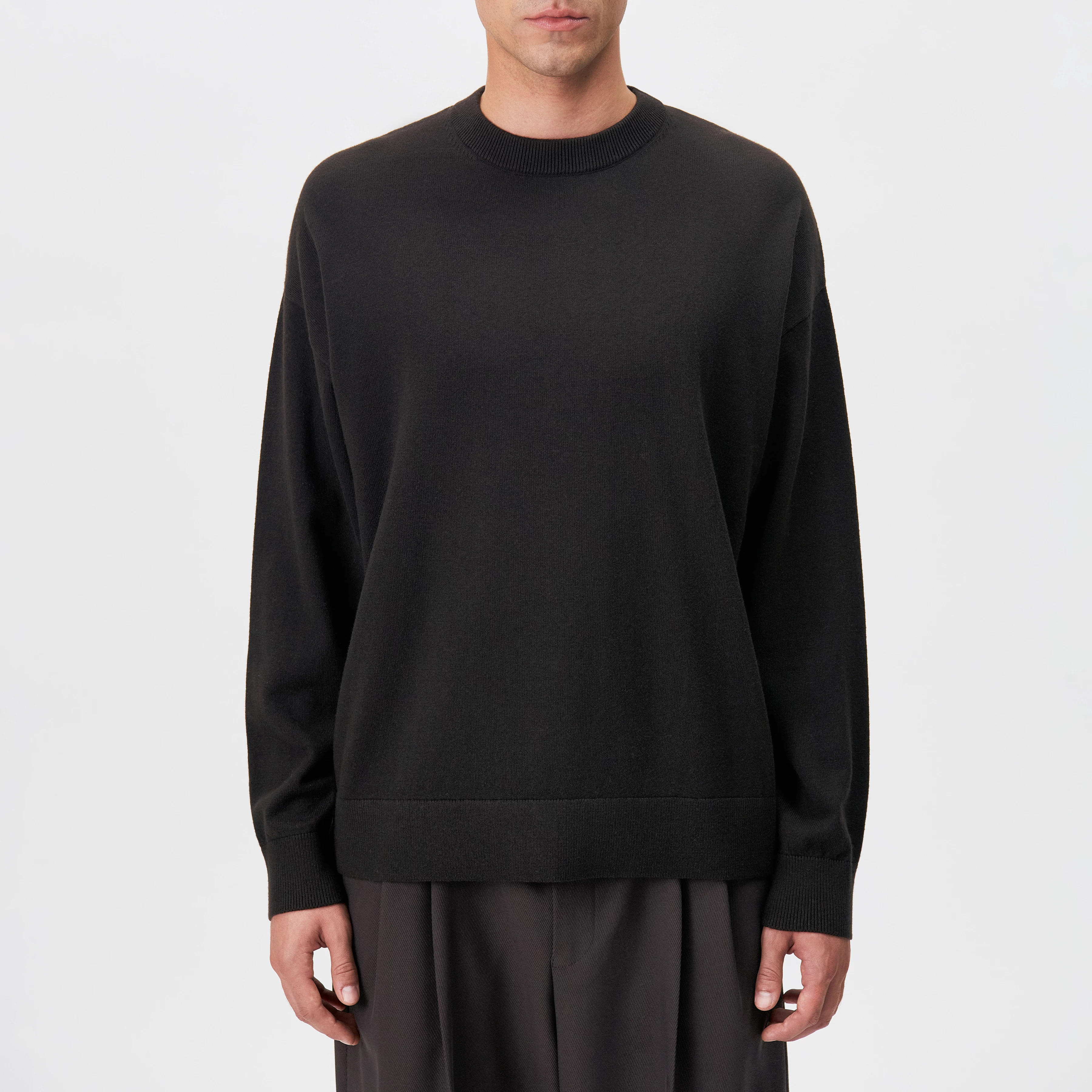 VALDRIK - Crew neck boxy fit jumper - men - brown - Frontansicht