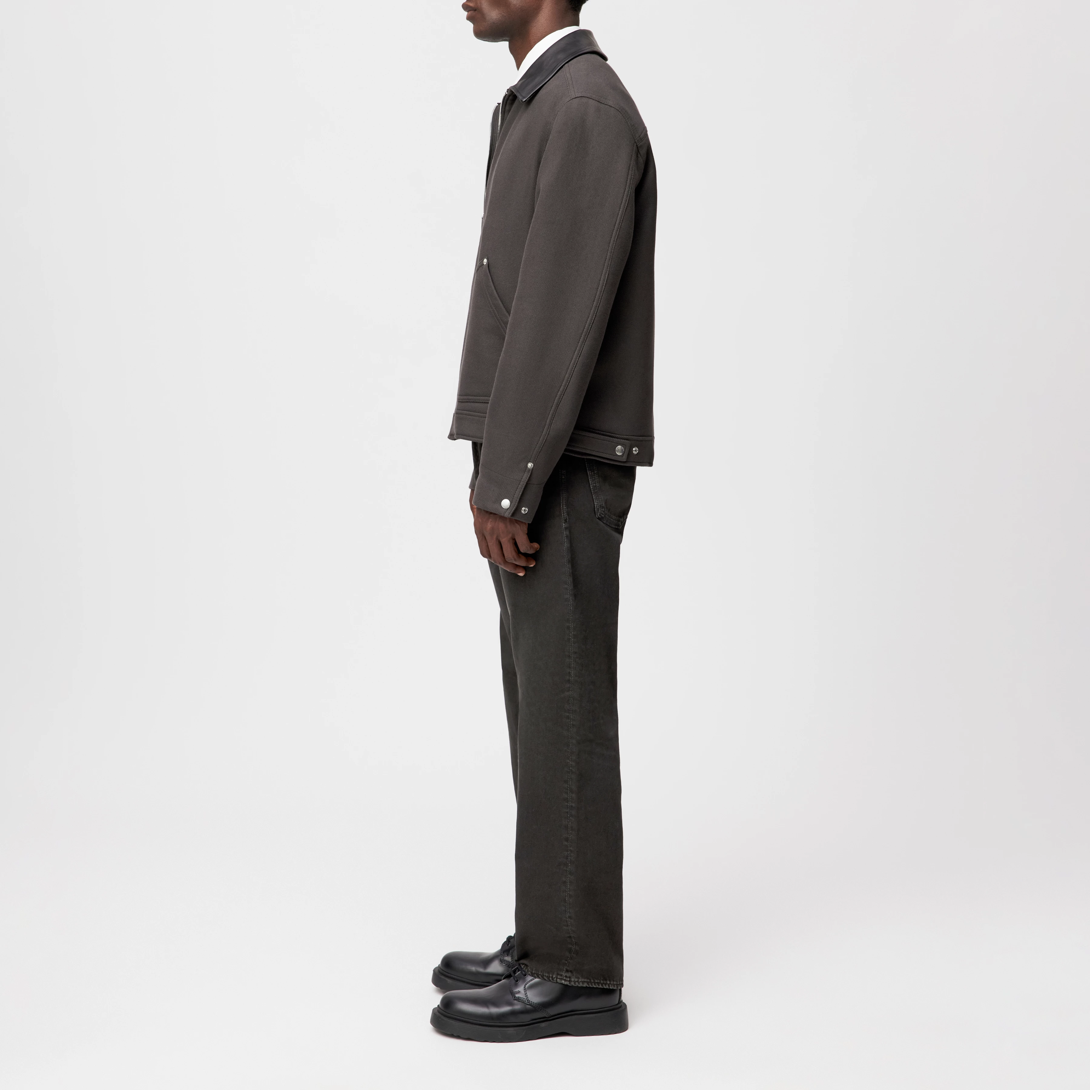 BAGGZY - Relaxed Fit Jeans in Dark-Brown Denim - Herren - braun - Seitenansicht