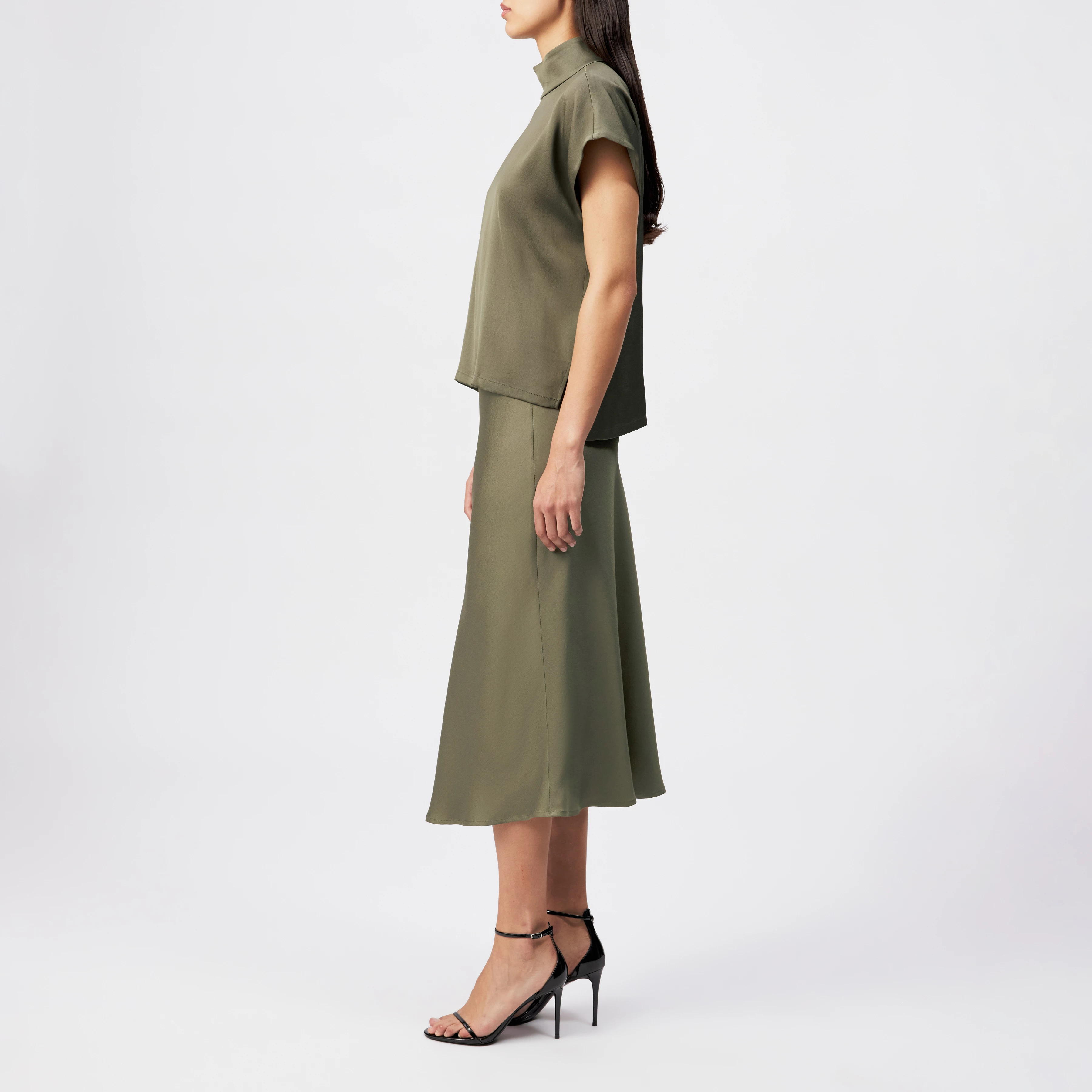 ALARIA_1 - Shirt blouse with stand-up collar in satin - women - green - Seitenansicht
